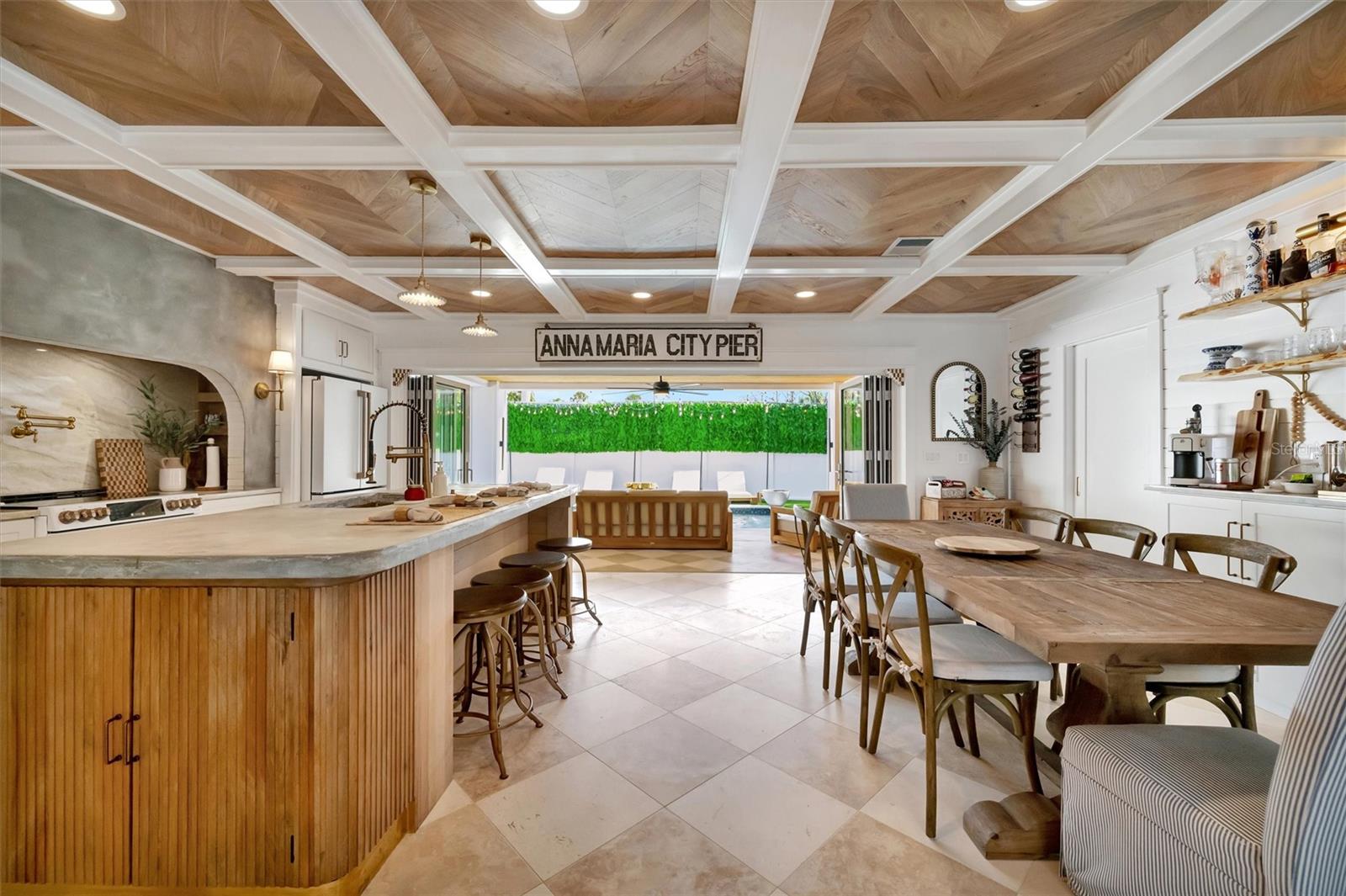 117 81ST ST, HOLMES BEACH, FL, 34217