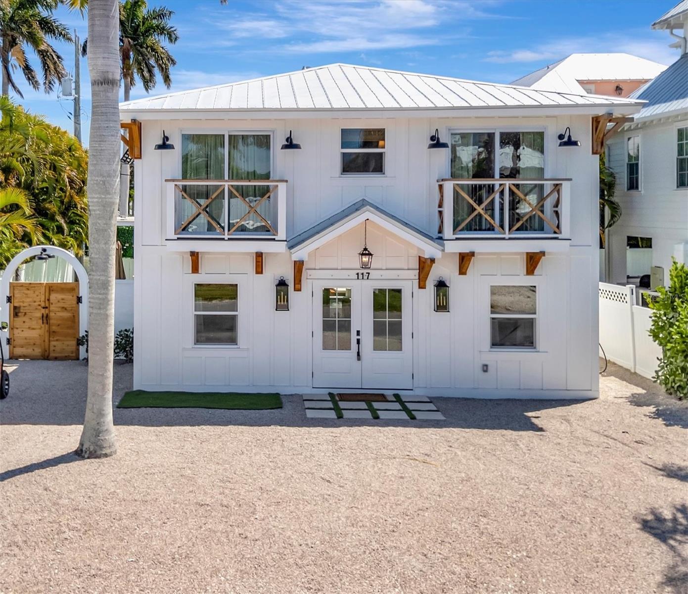 117 81ST ST, HOLMES BEACH, FL, 34217