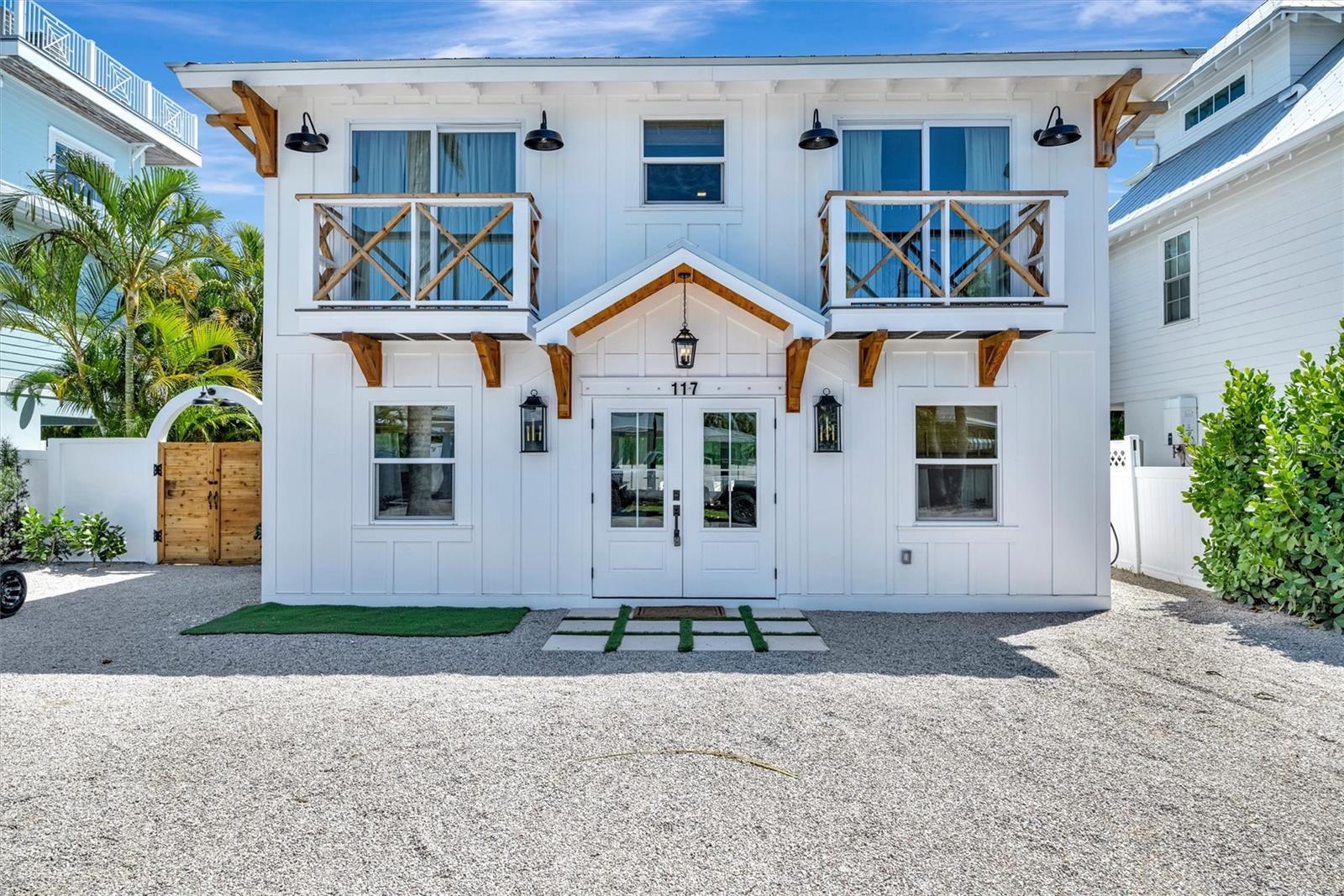 117 81ST ST, HOLMES BEACH, FL, 34217