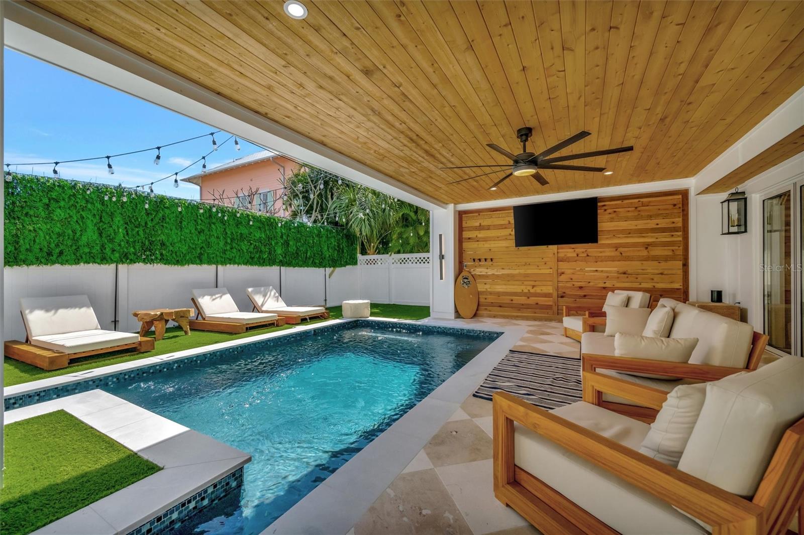 117 81ST ST, HOLMES BEACH, FL, 34217