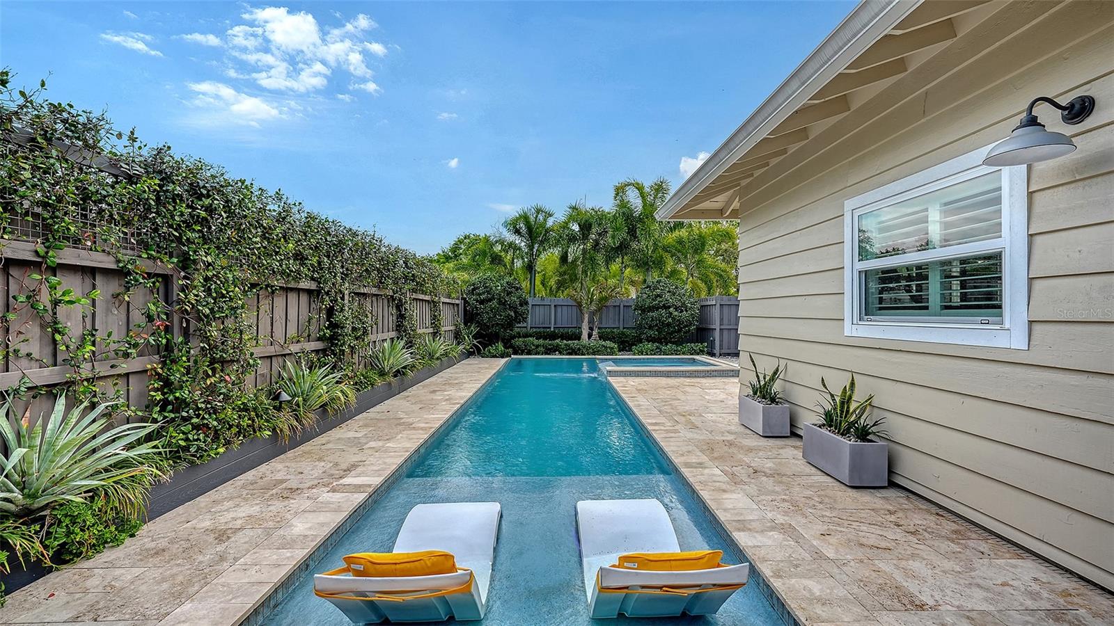 1661 S JEFFERSON AVE, SARASOTA, FL, 34239