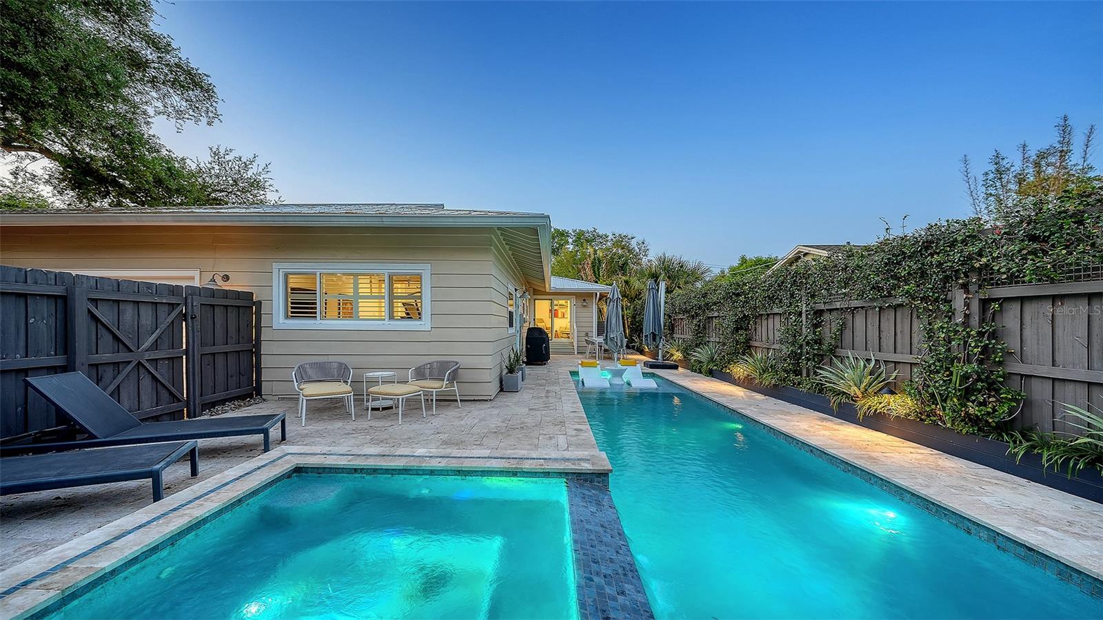 1661 S JEFFERSON AVE, SARASOTA, FL, 34239