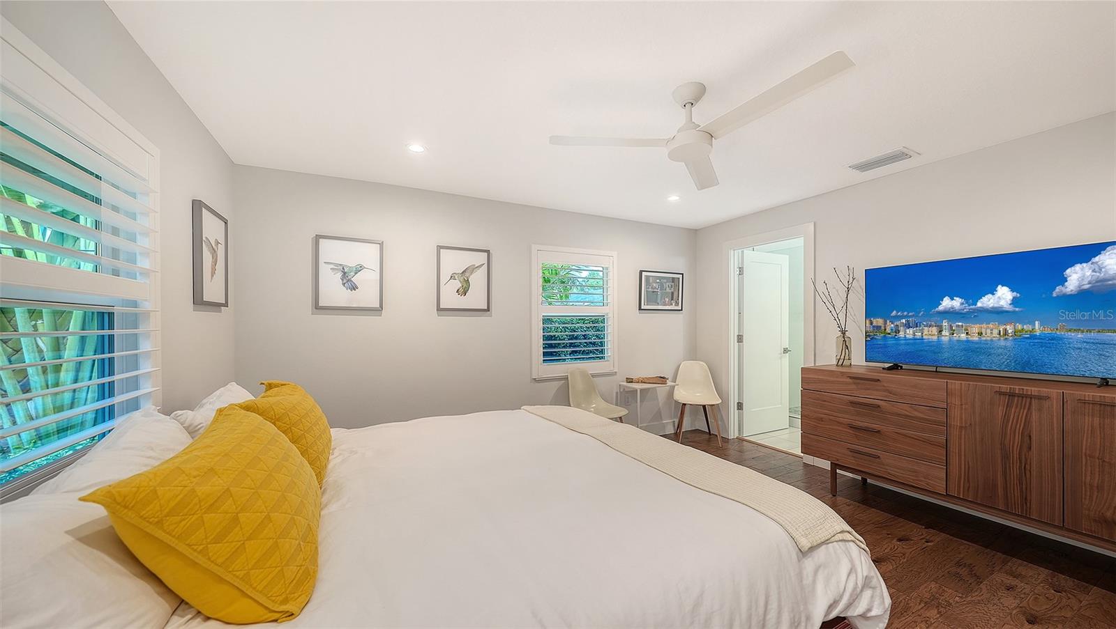 1661 S JEFFERSON AVE, SARASOTA, FL, 34239