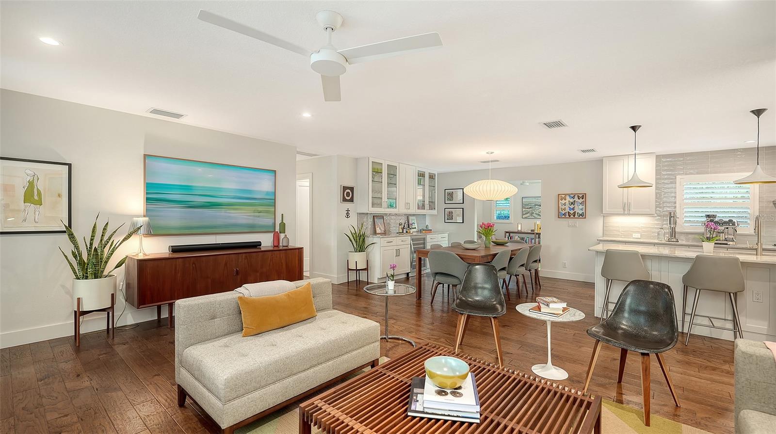 1661 S JEFFERSON AVE, SARASOTA, FL, 34239