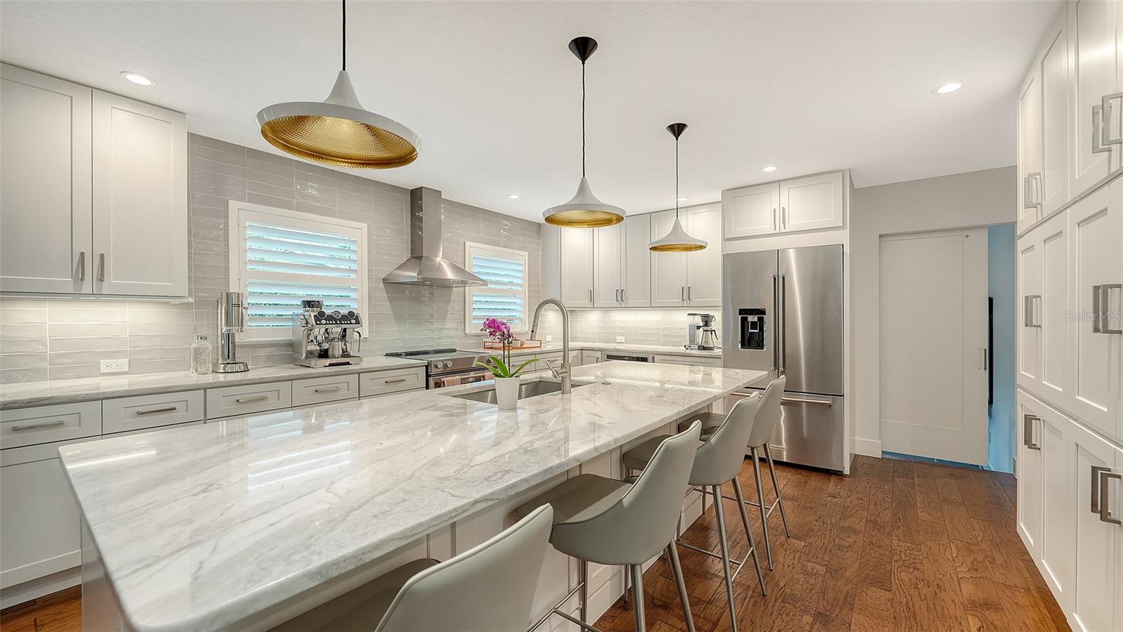 1661 S JEFFERSON AVE, SARASOTA, FL, 34239