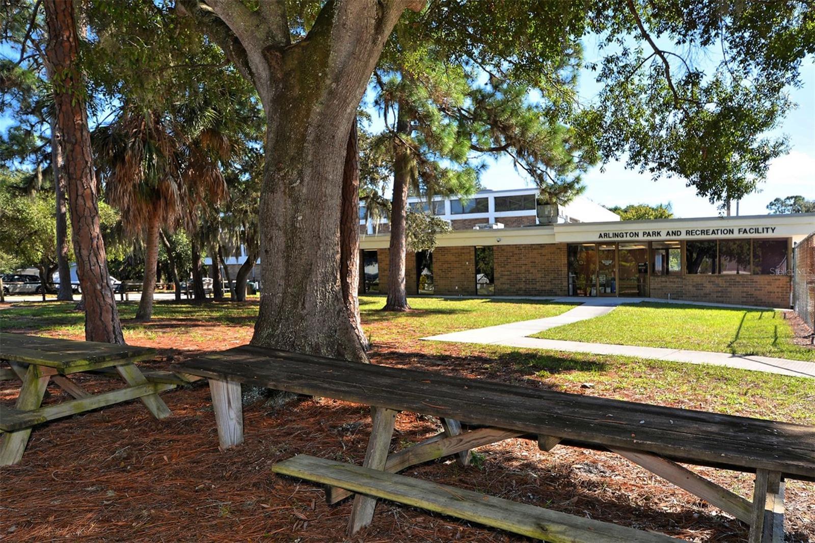 1661 S JEFFERSON AVE, SARASOTA, FL, 34239