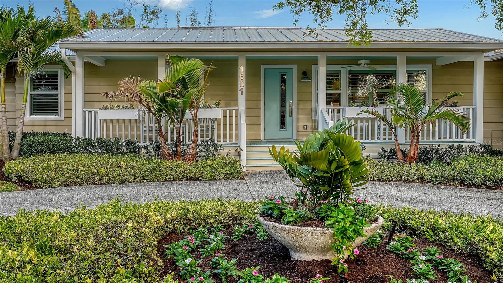 1661 S JEFFERSON AVE, SARASOTA, FL, 34239