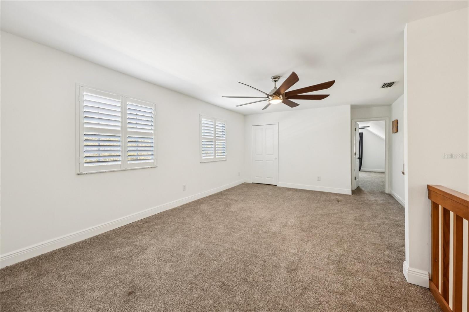 490 HIDDEN RIDGE DR, DELTONA, FL, 32725