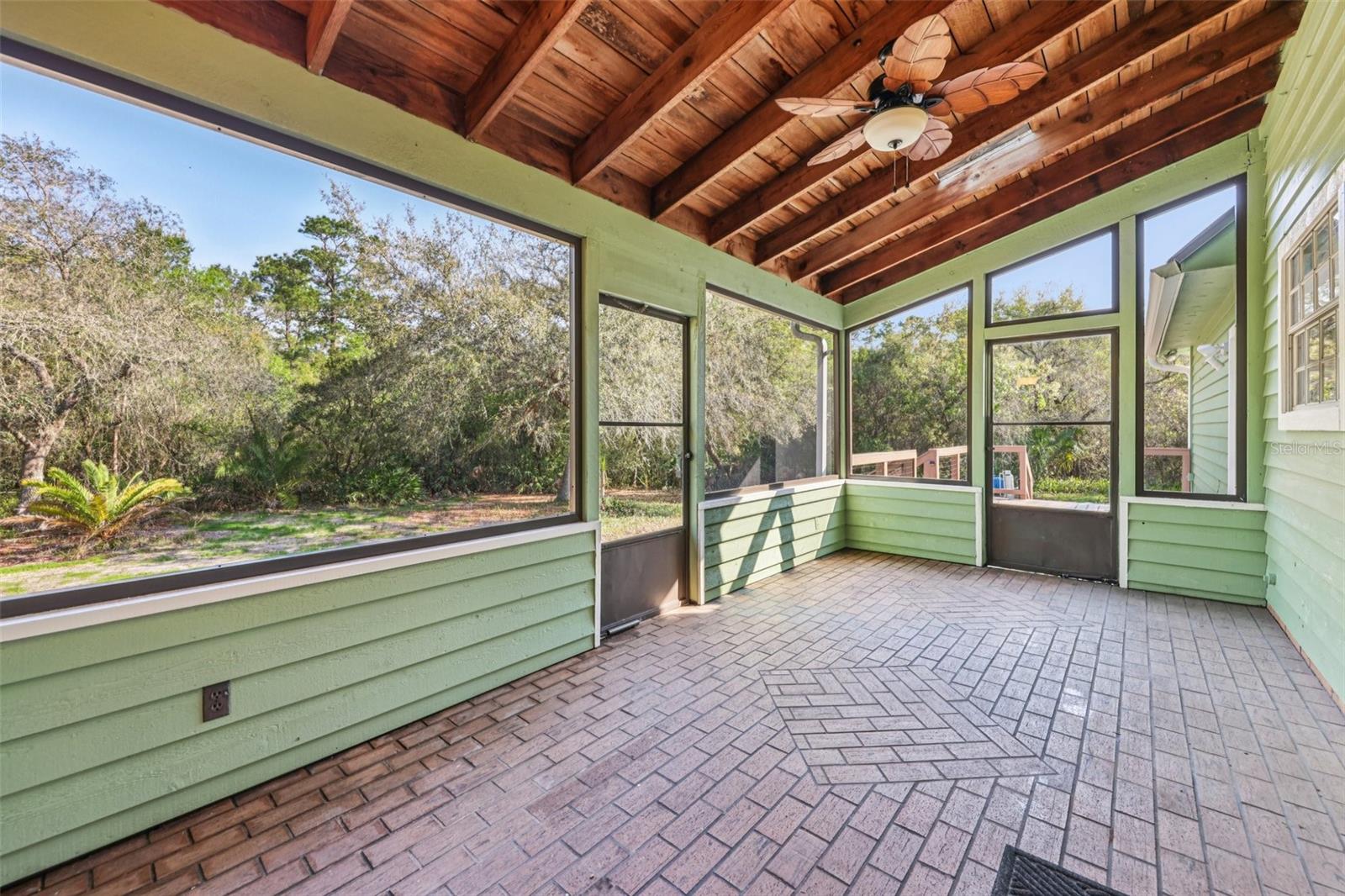 490 HIDDEN RIDGE DR, DELTONA, FL, 32725