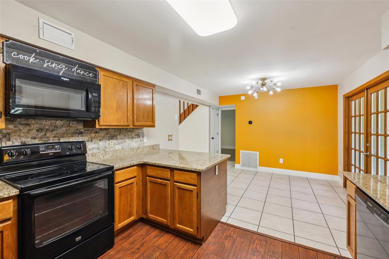 490 HIDDEN RIDGE DR, DELTONA, FL, 32725