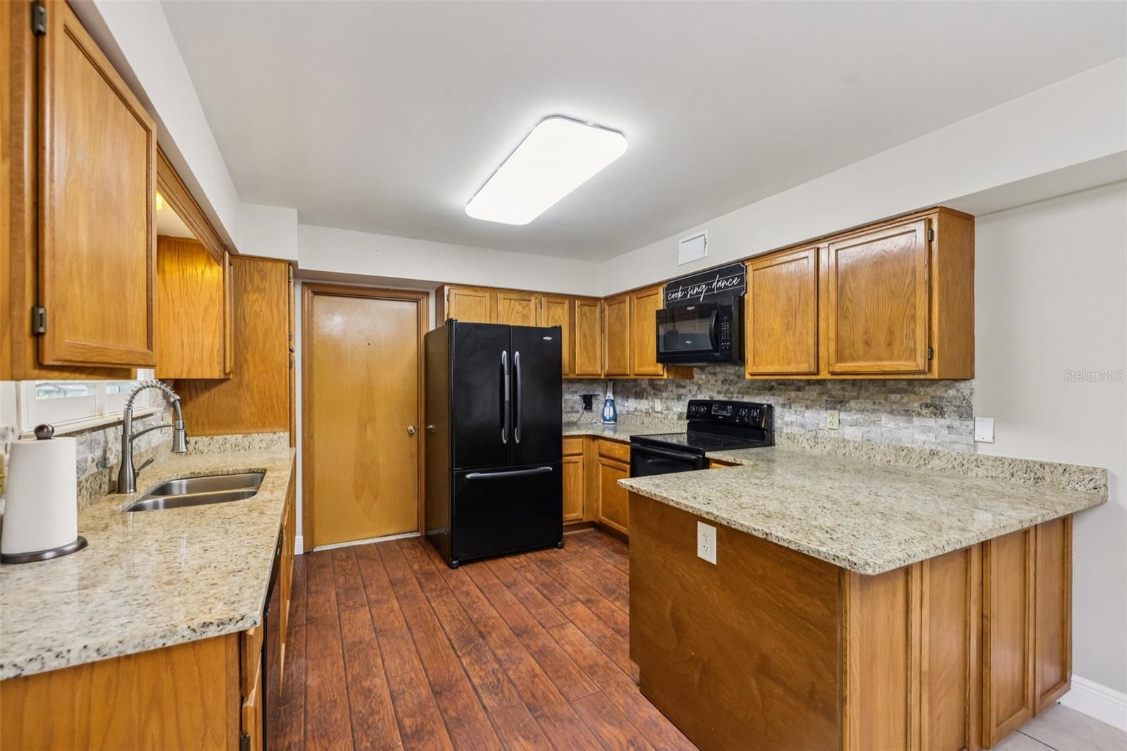490 HIDDEN RIDGE DR, DELTONA, FL, 32725