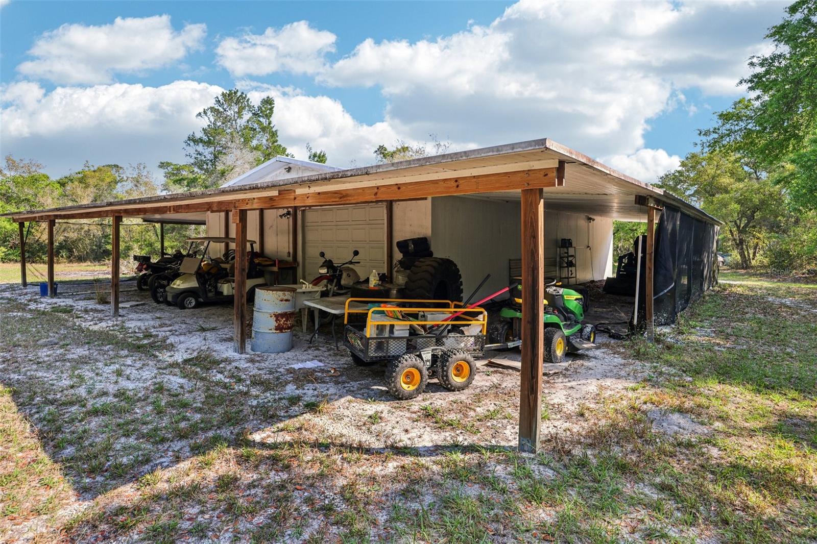 490 HIDDEN RIDGE DR, DELTONA, FL, 32725