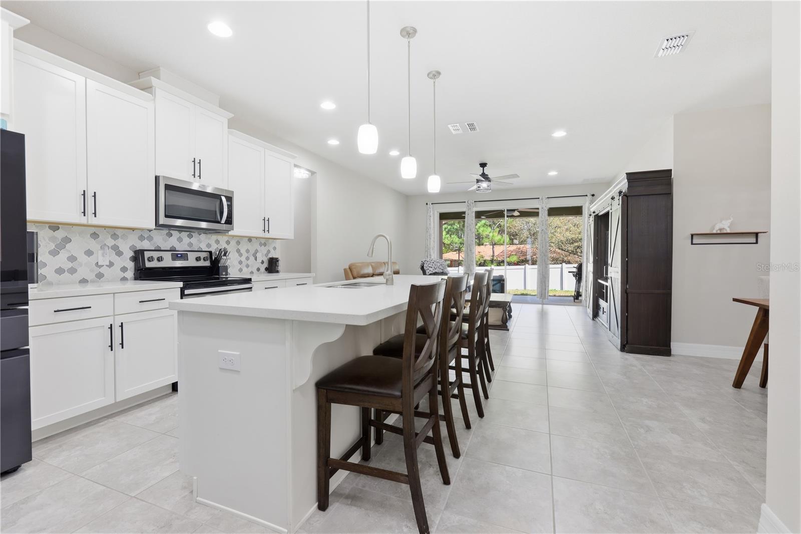 2337 OXMOOR DR, DELAND, FL, 32724