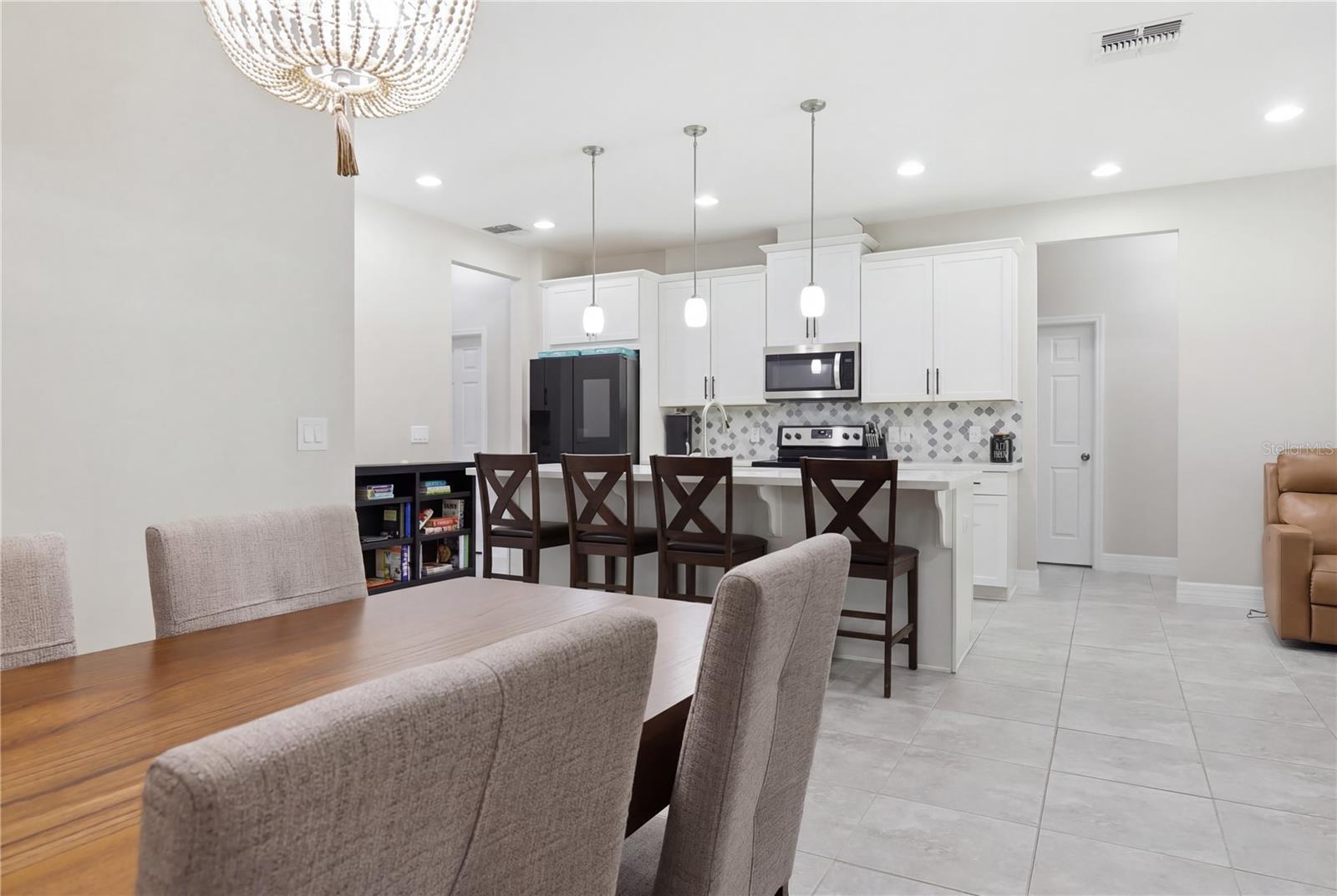 2337 OXMOOR DR, DELAND, FL, 32724