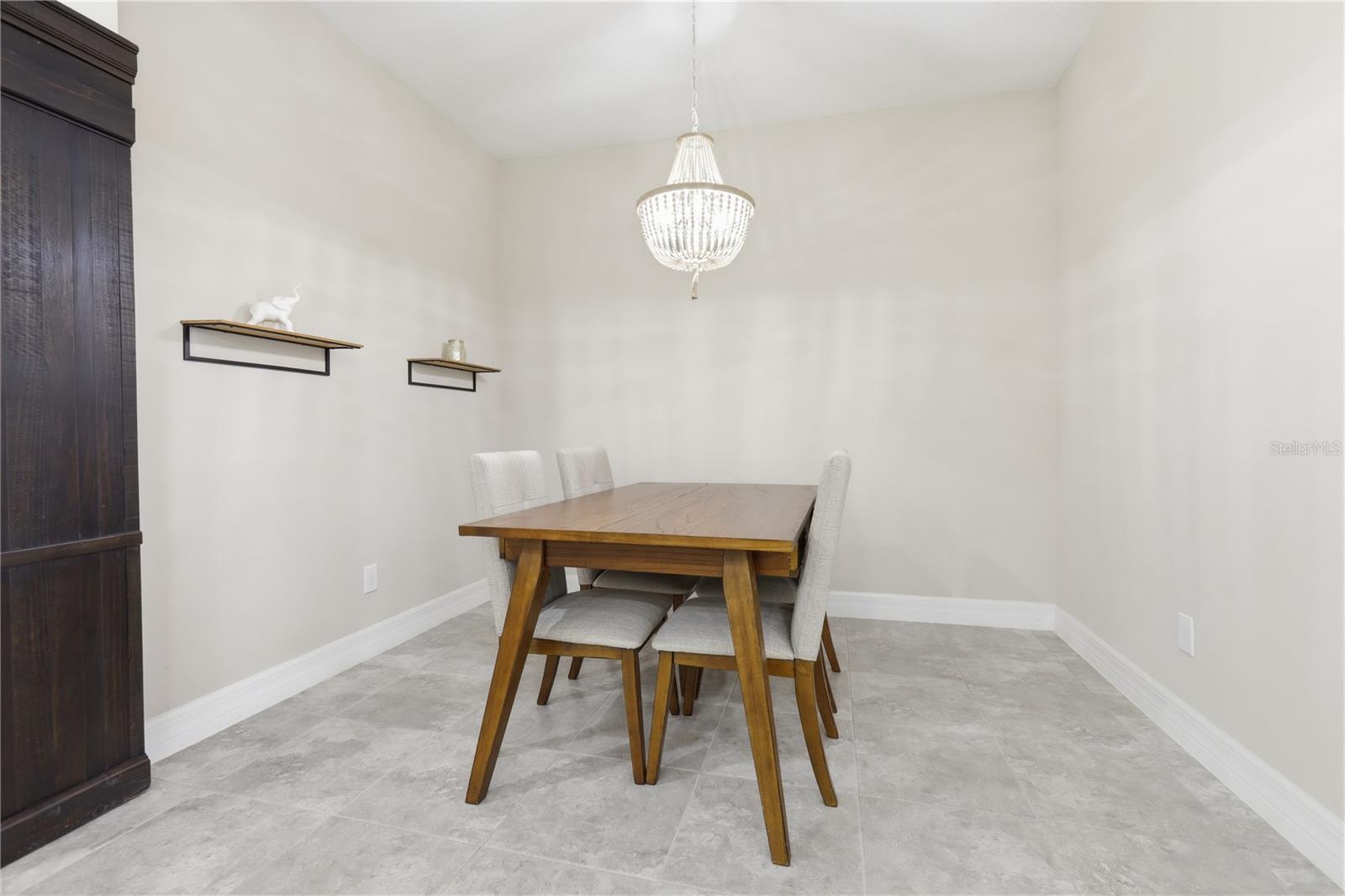 2337 OXMOOR DR, DELAND, FL, 32724