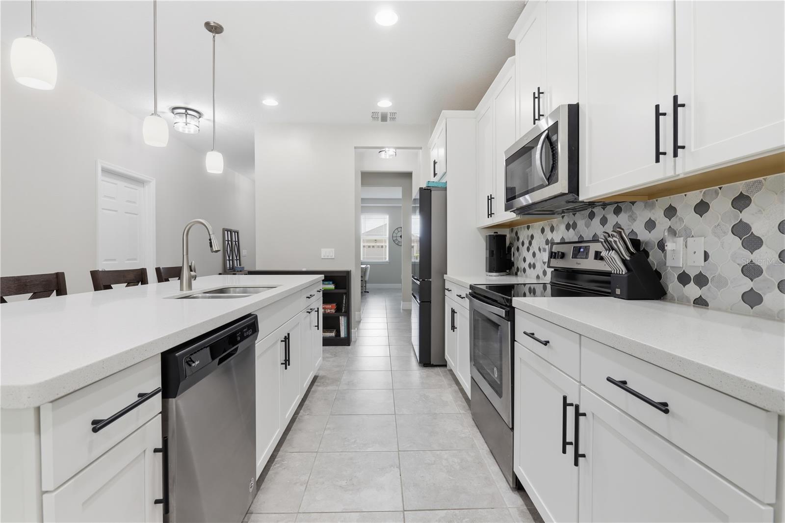 2337 OXMOOR DR, DELAND, FL, 32724