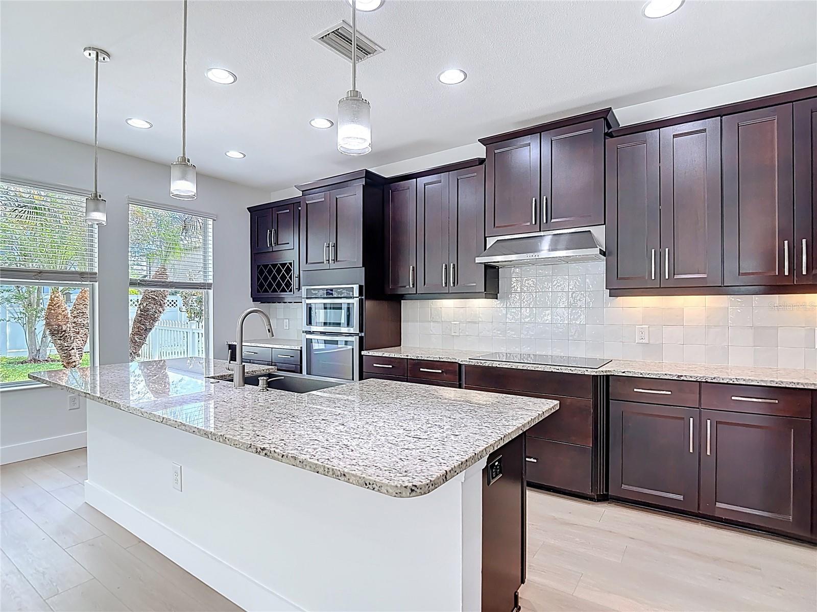 27387 CAYENNE LN, WESLEY CHAPEL, FL, 33544