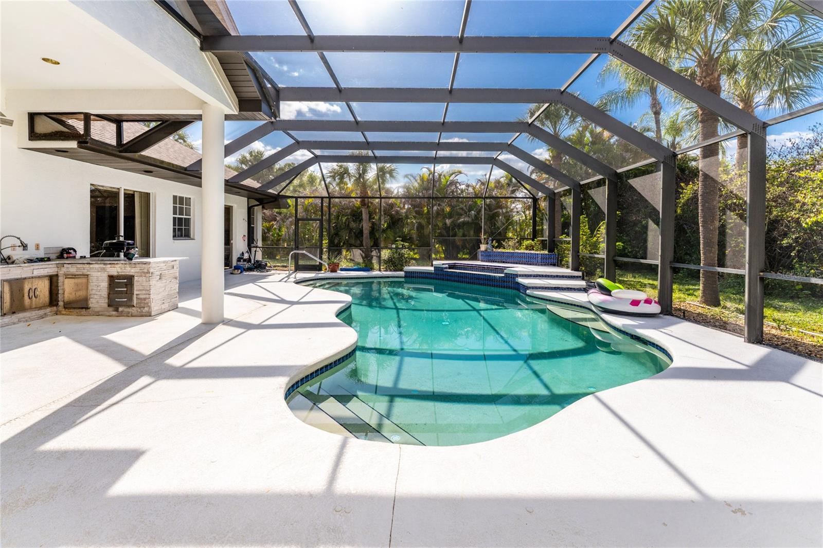 1049 HARBOUR GLEN PL, PUNTA GORDA, FL, 33983