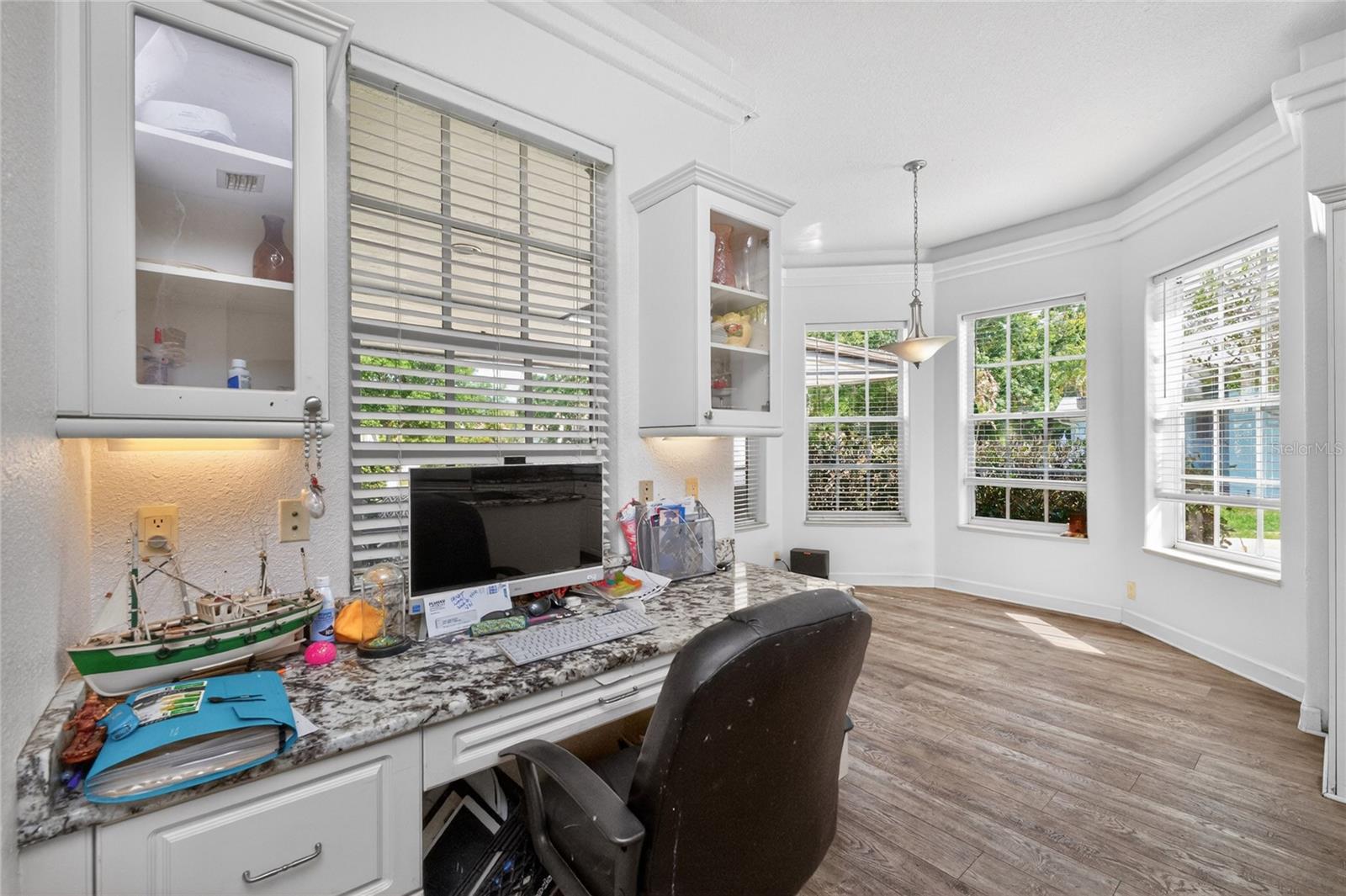 1049 HARBOUR GLEN PL, PUNTA GORDA, FL, 33983