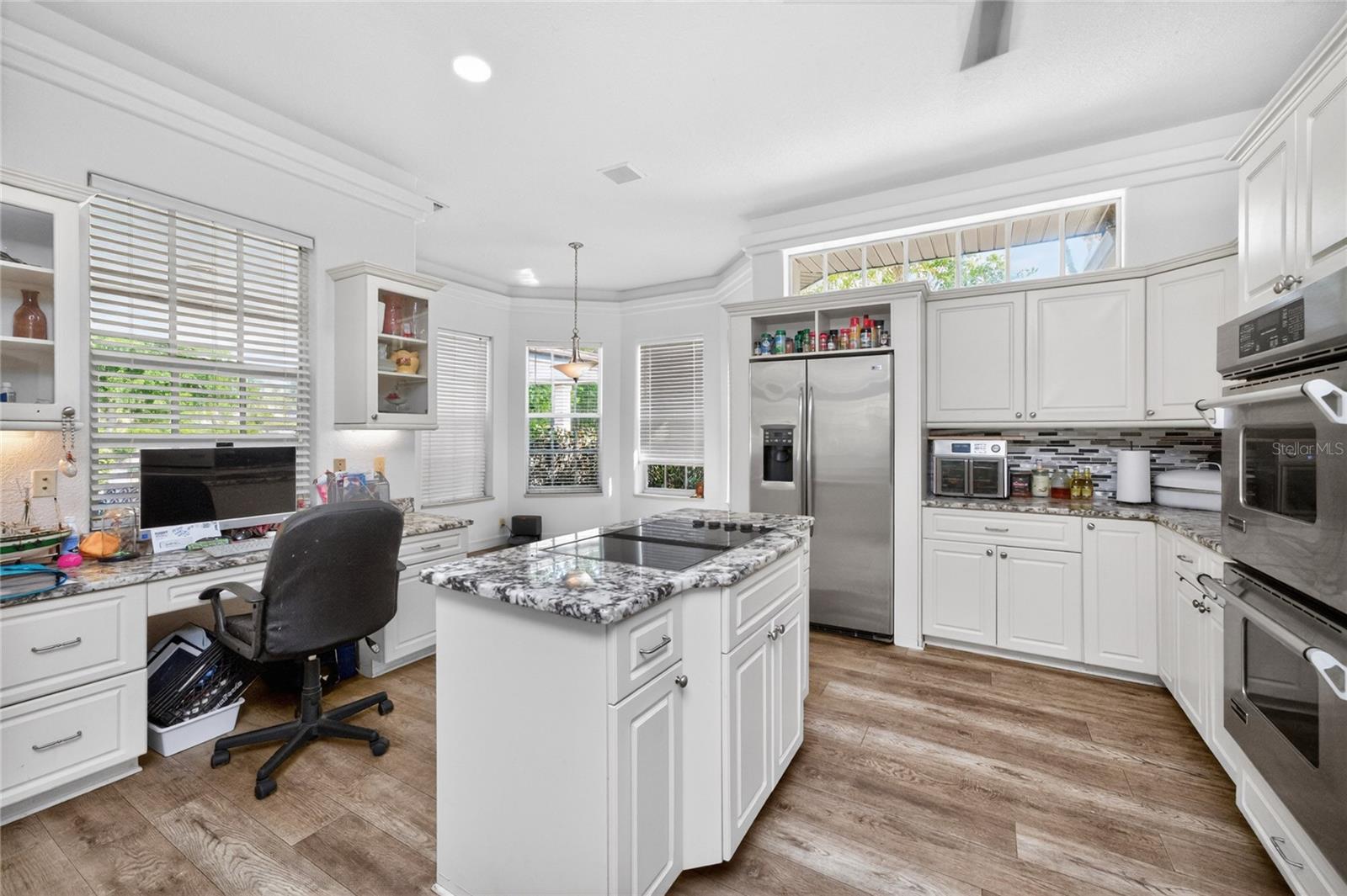 1049 HARBOUR GLEN PL, PUNTA GORDA, FL, 33983