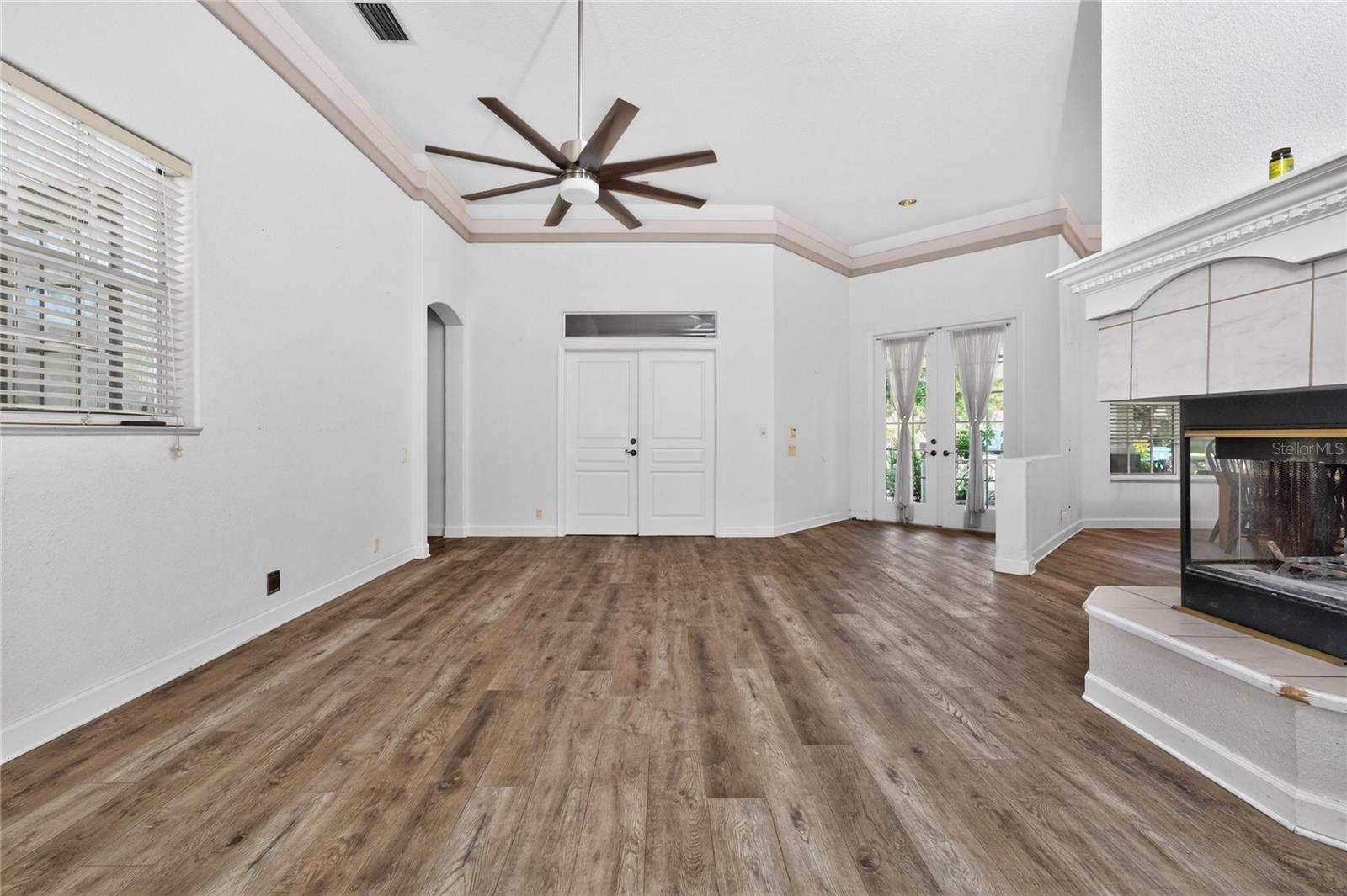 1049 HARBOUR GLEN PL, PUNTA GORDA, FL, 33983