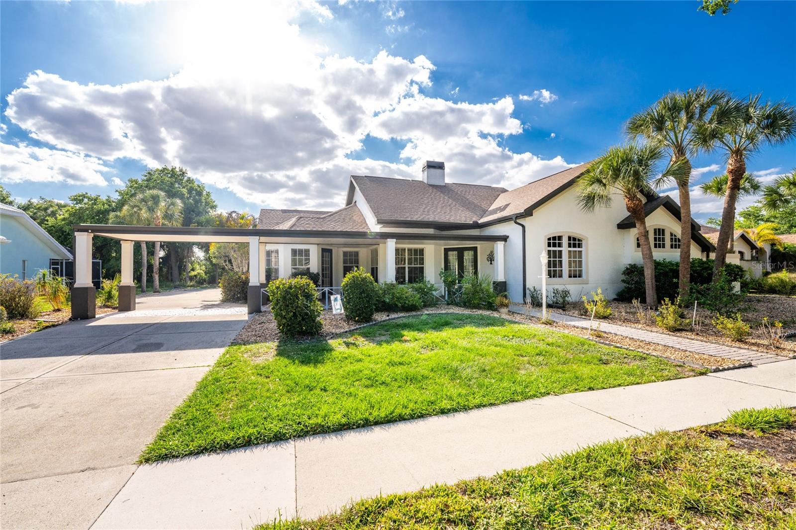 1049 HARBOUR GLEN PL, PUNTA GORDA, FL, 33983