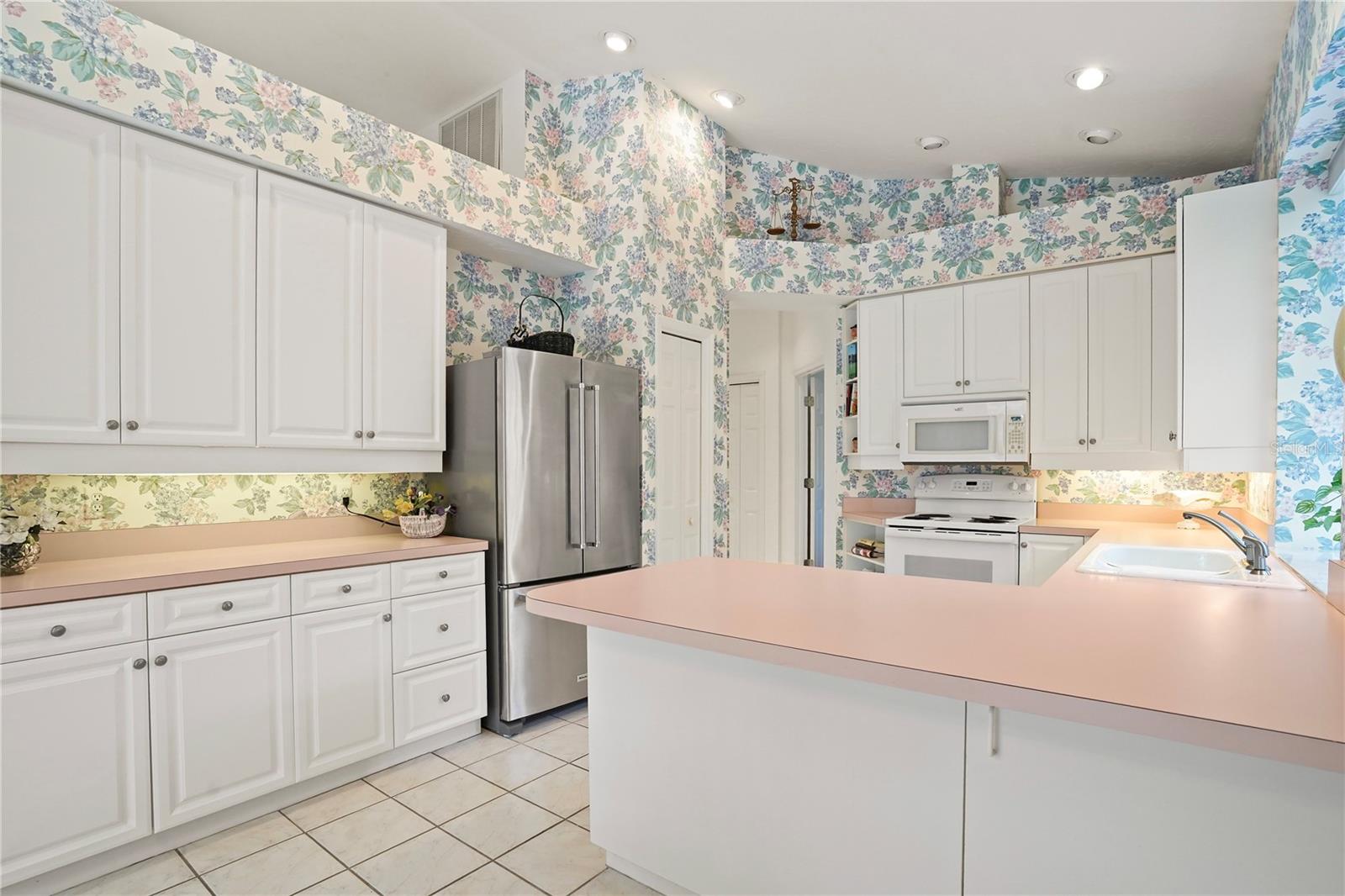7909 HAMPTON CT, UNIVERSITY PARK, FL, 34201