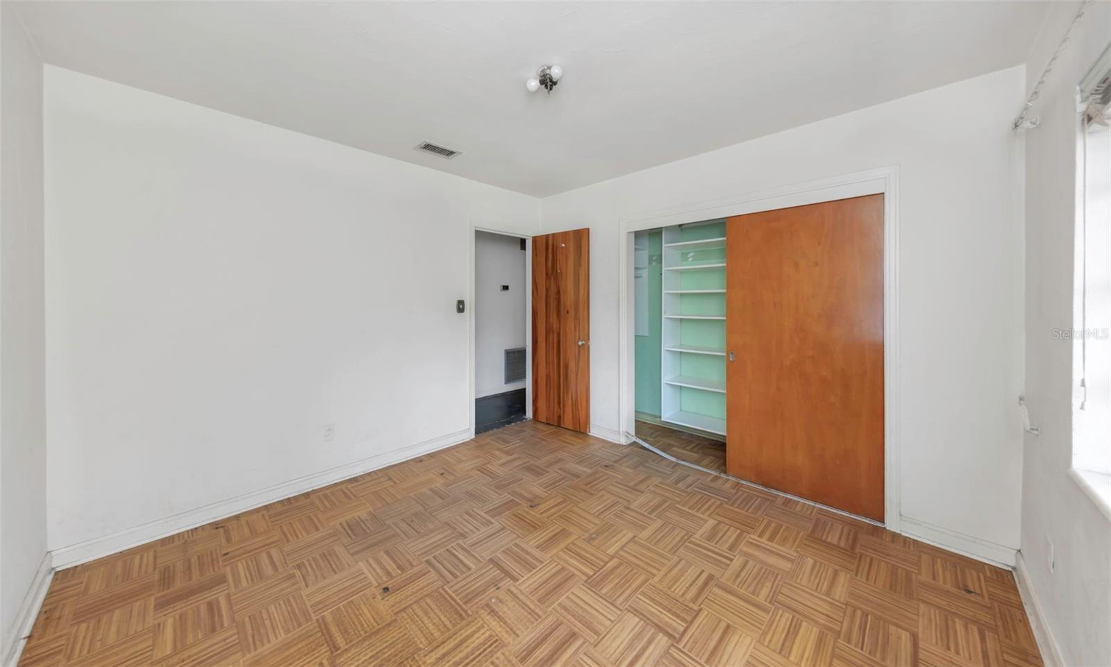 511 E ADALEE ST, TAMPA, FL, 33603