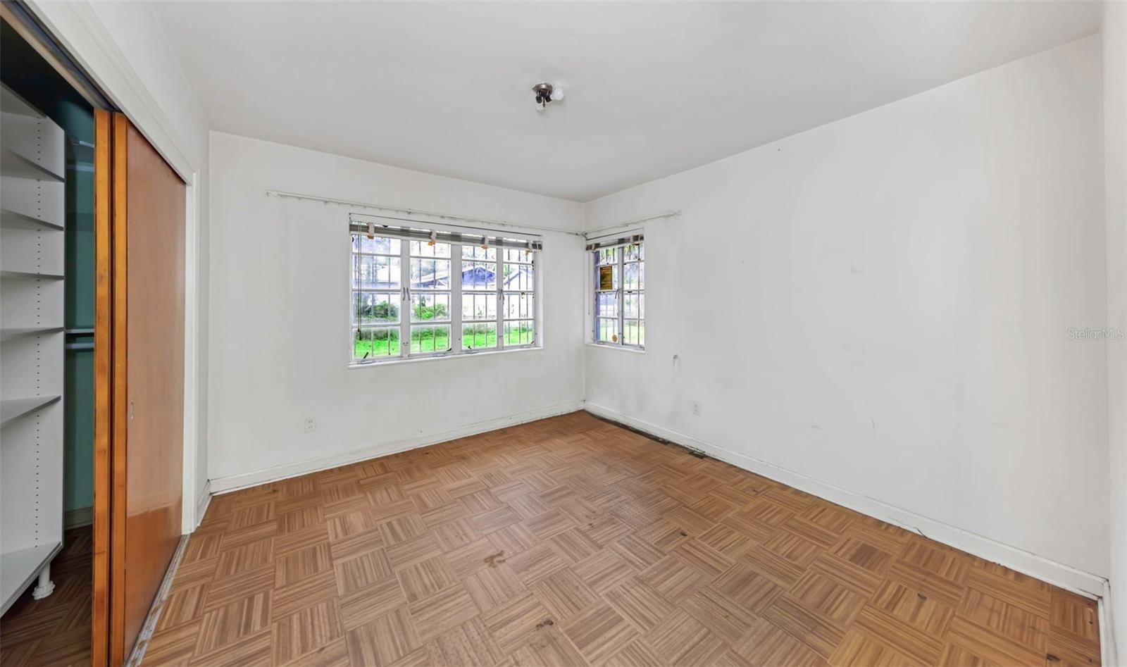 511 E ADALEE ST, TAMPA, FL, 33603