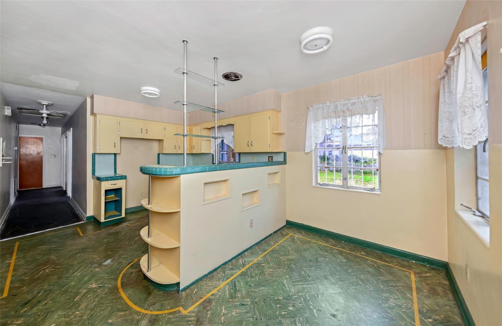 511 E ADALEE ST, TAMPA, FL, 33603