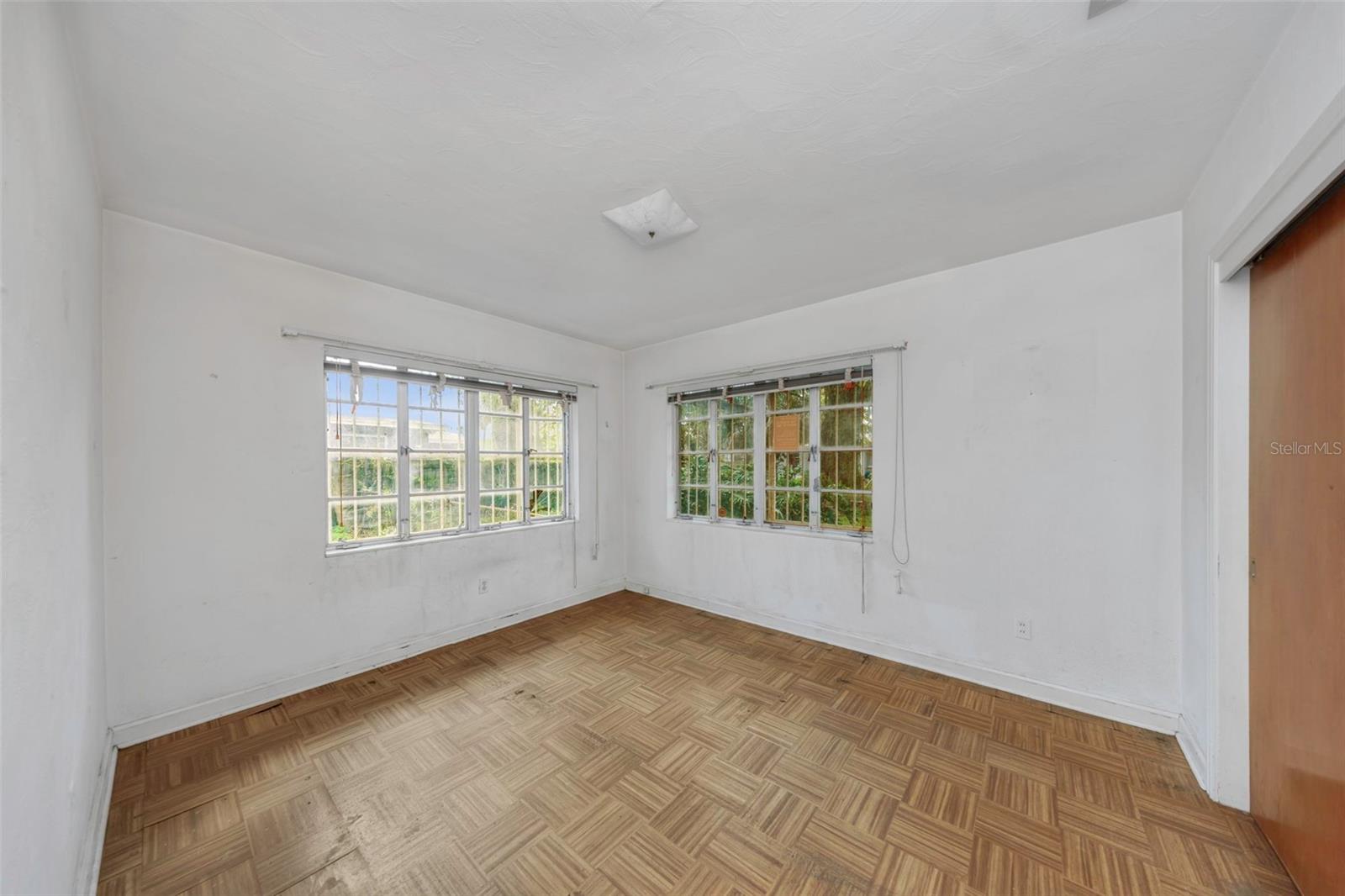 511 E ADALEE ST, TAMPA, FL, 33603