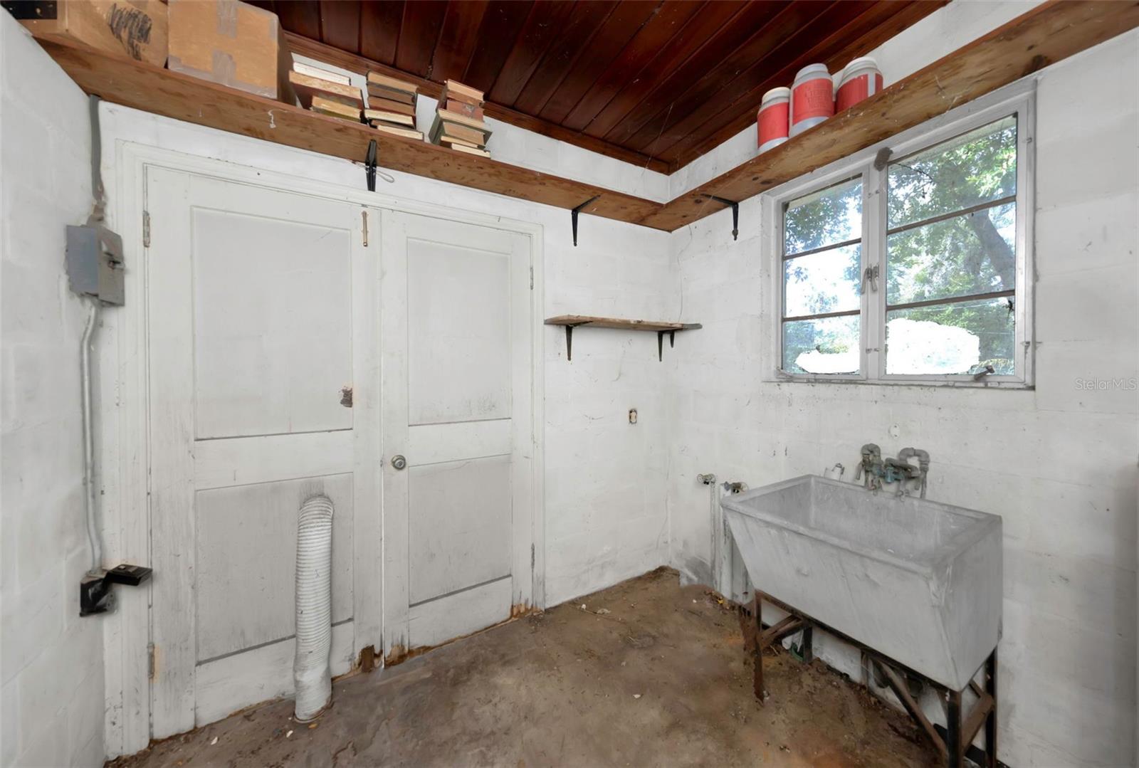 511 E ADALEE ST, TAMPA, FL, 33603