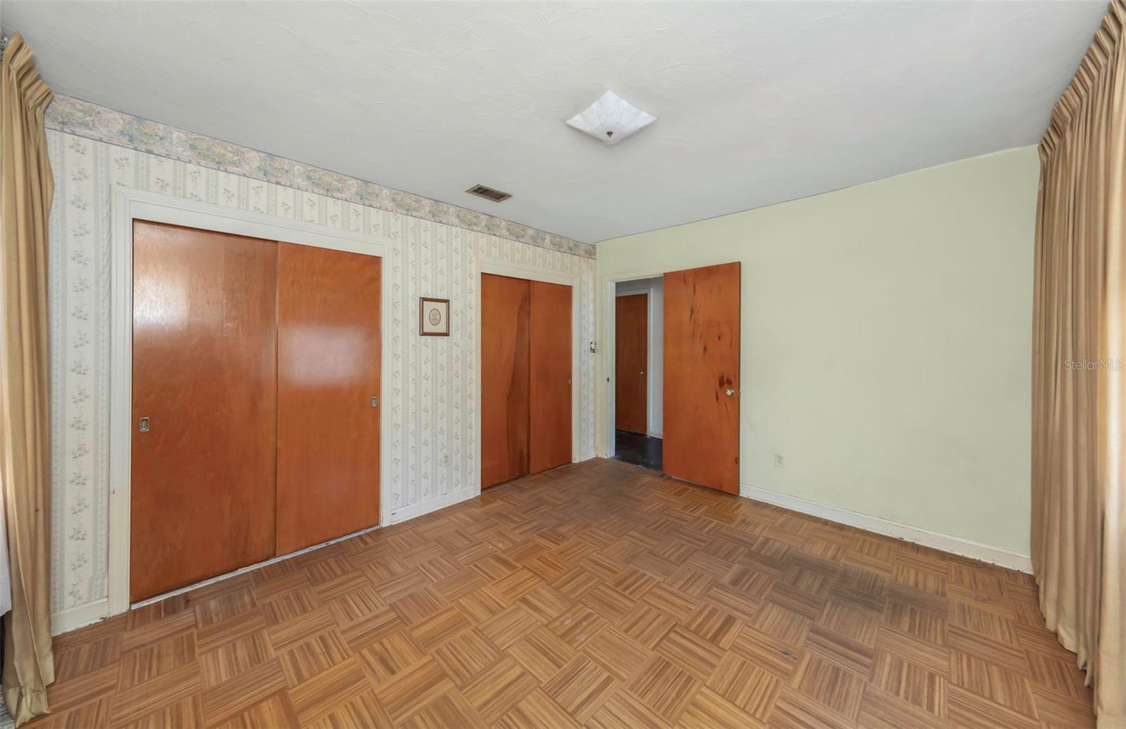 511 E ADALEE ST, TAMPA, FL, 33603