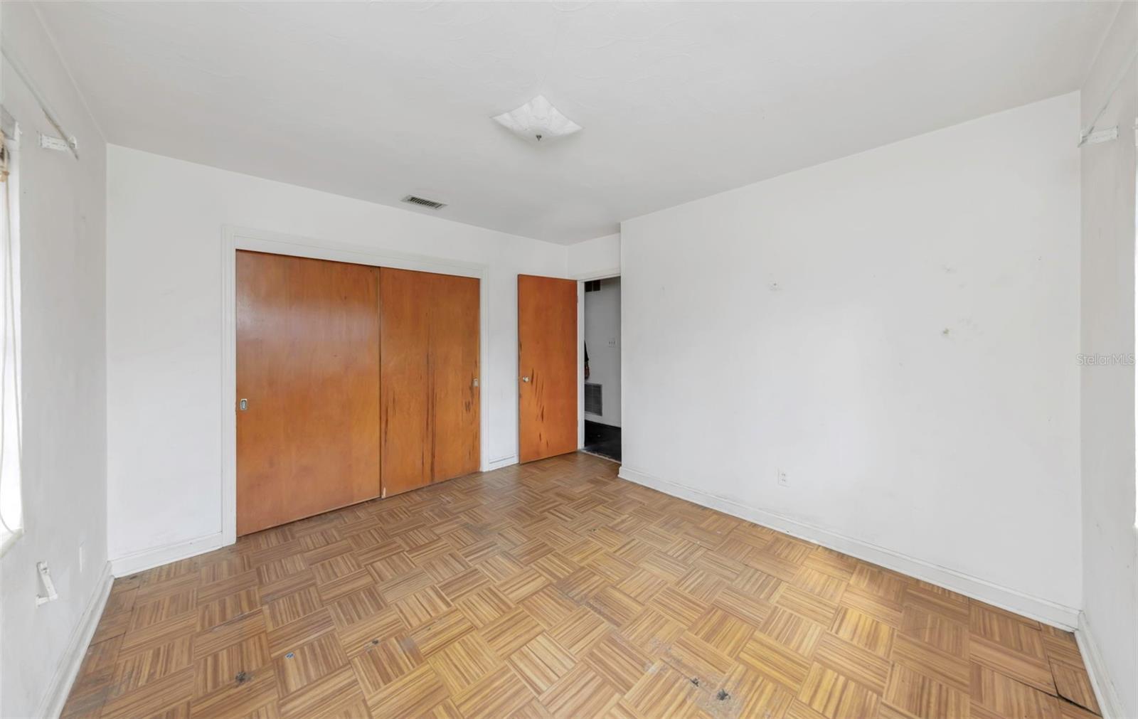 511 E ADALEE ST, TAMPA, FL, 33603