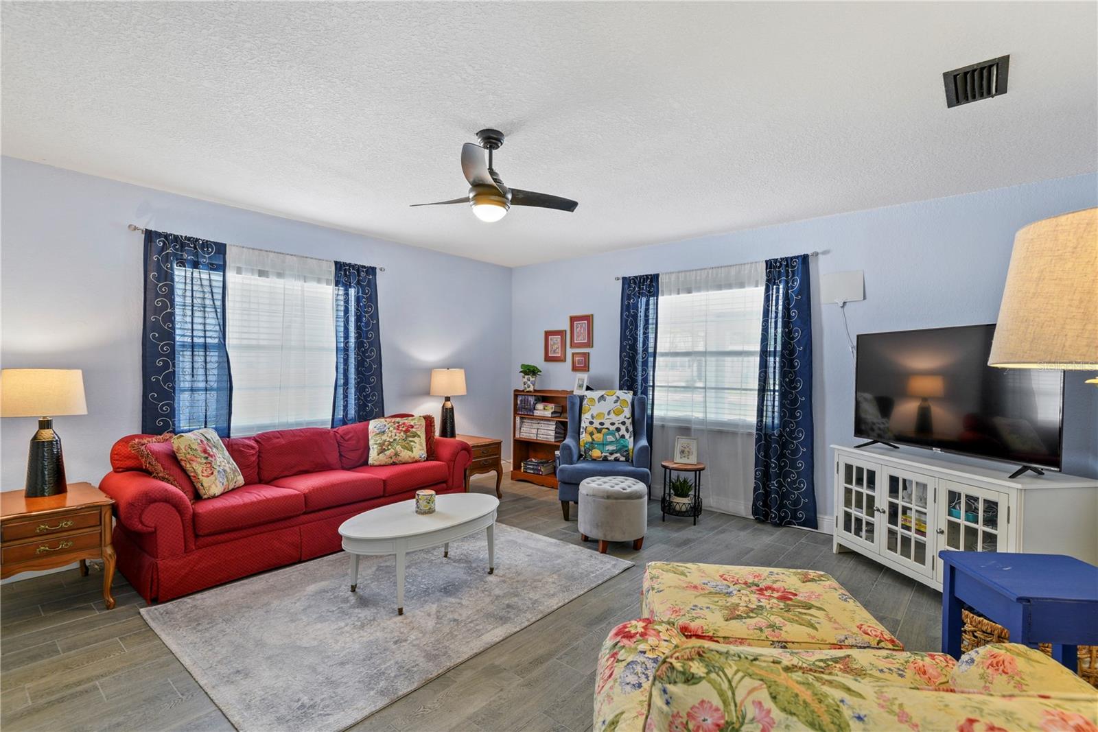 925 W SMITH ST, ORLANDO, FL, 32804