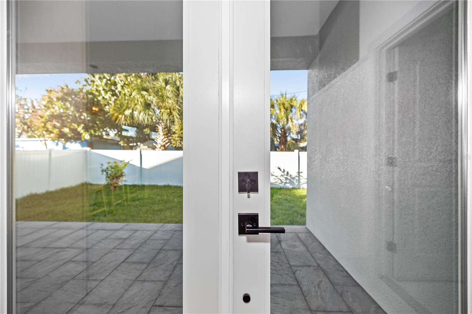 2727 W CHESTNUT ST, TAMPA, FL, 33607