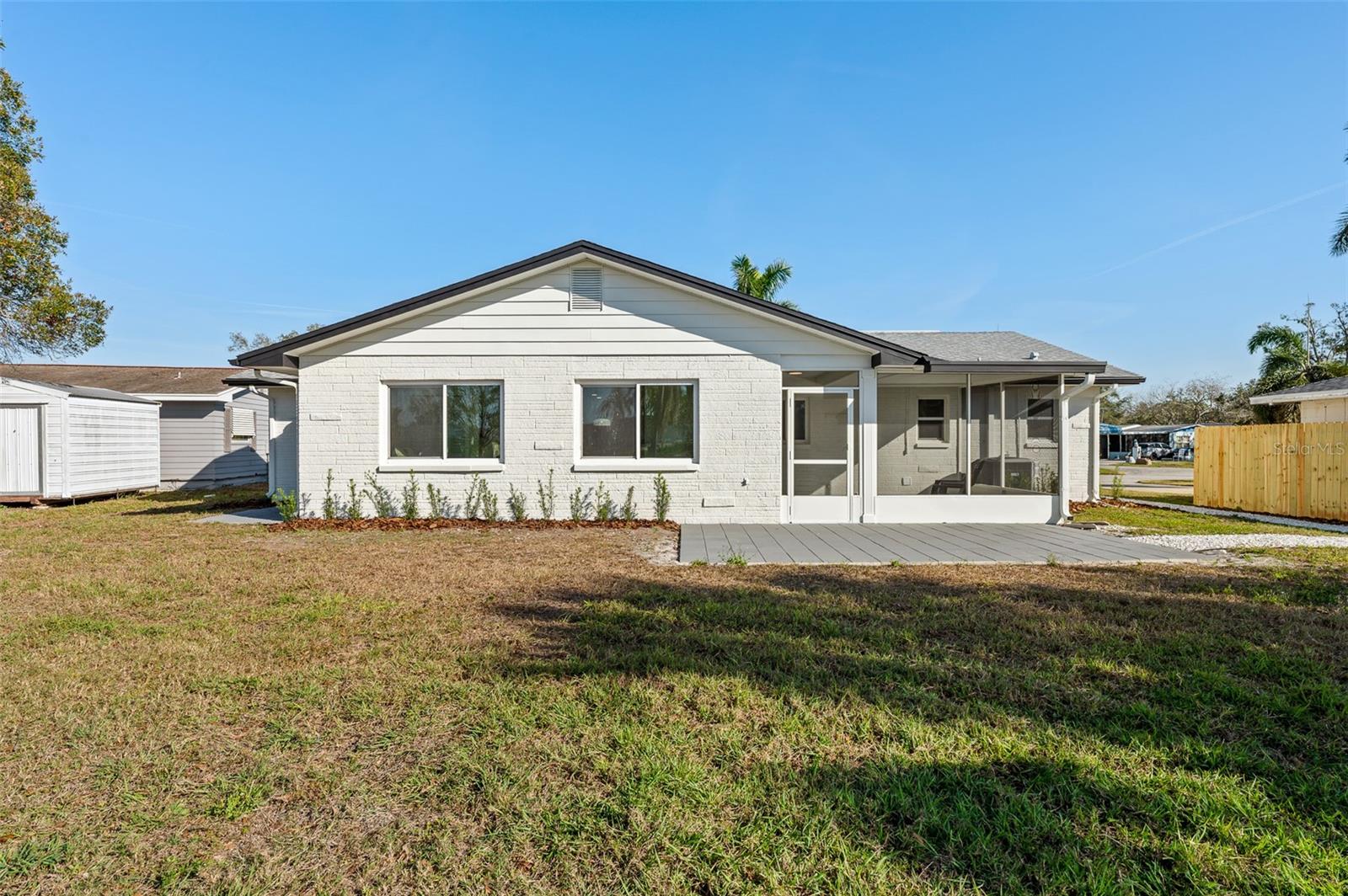 105 12TH ST SW, RUSKIN, FL, 33570