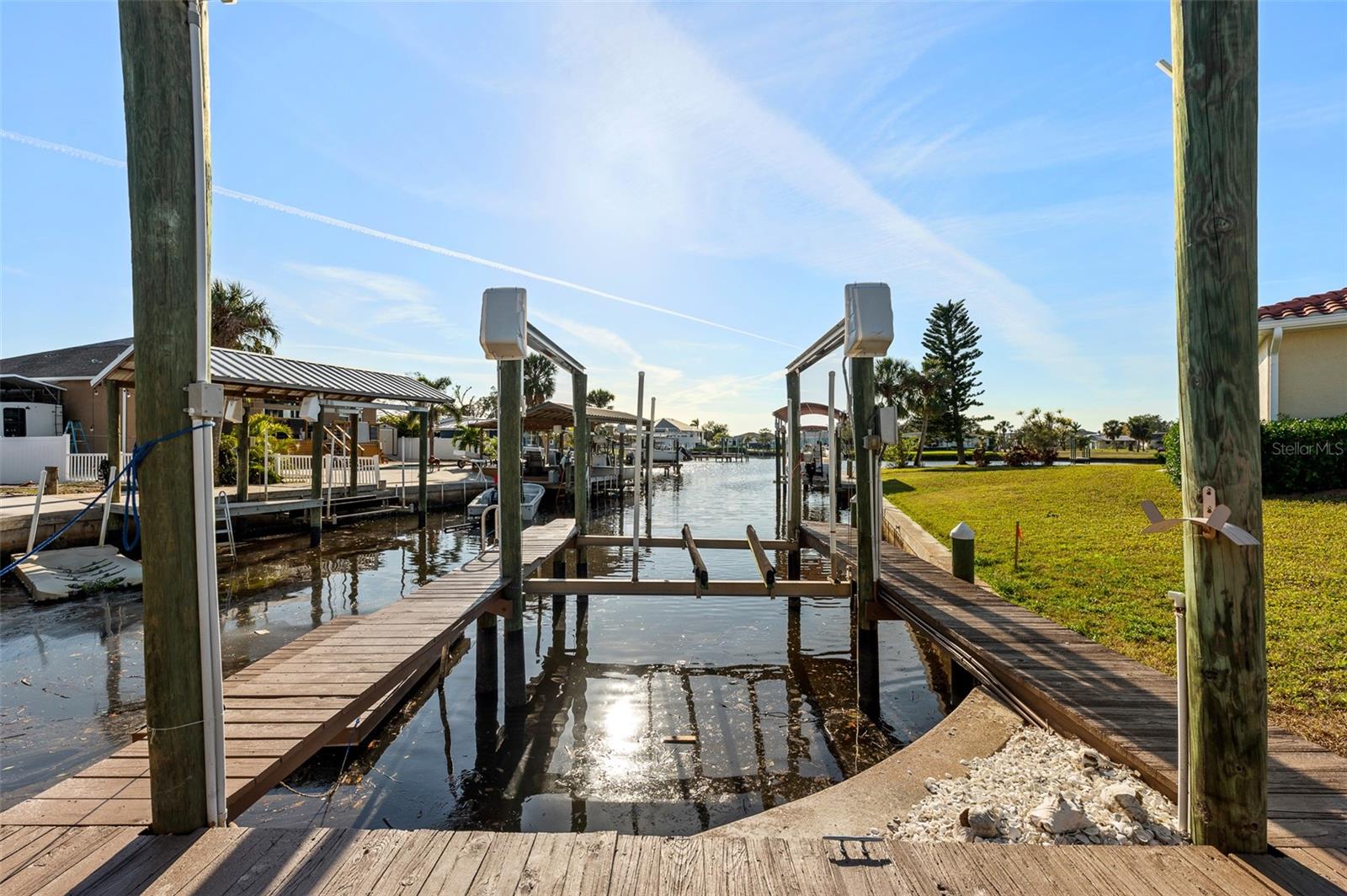 105 12TH ST SW, RUSKIN, FL, 33570