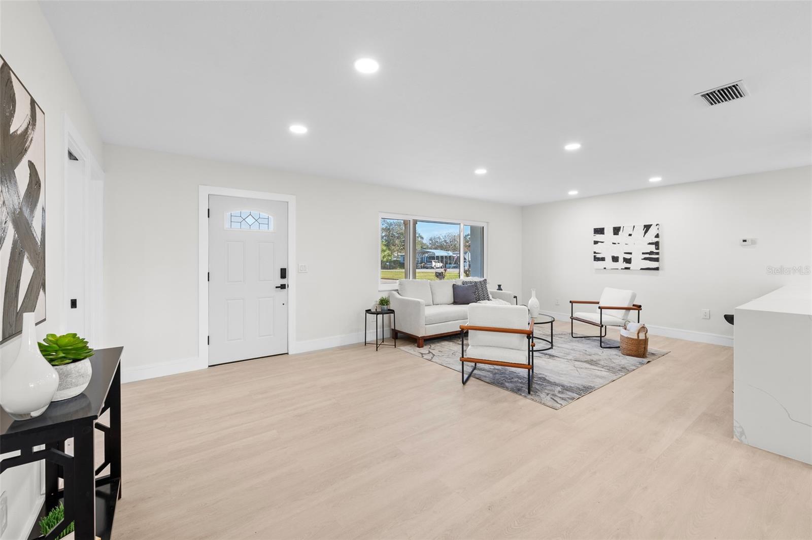 105 12TH ST SW, RUSKIN, FL, 33570