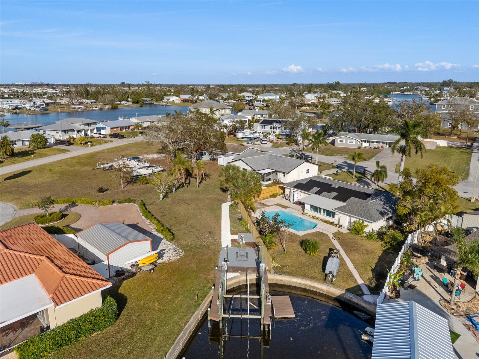 105 12TH ST SW, RUSKIN, FL, 33570