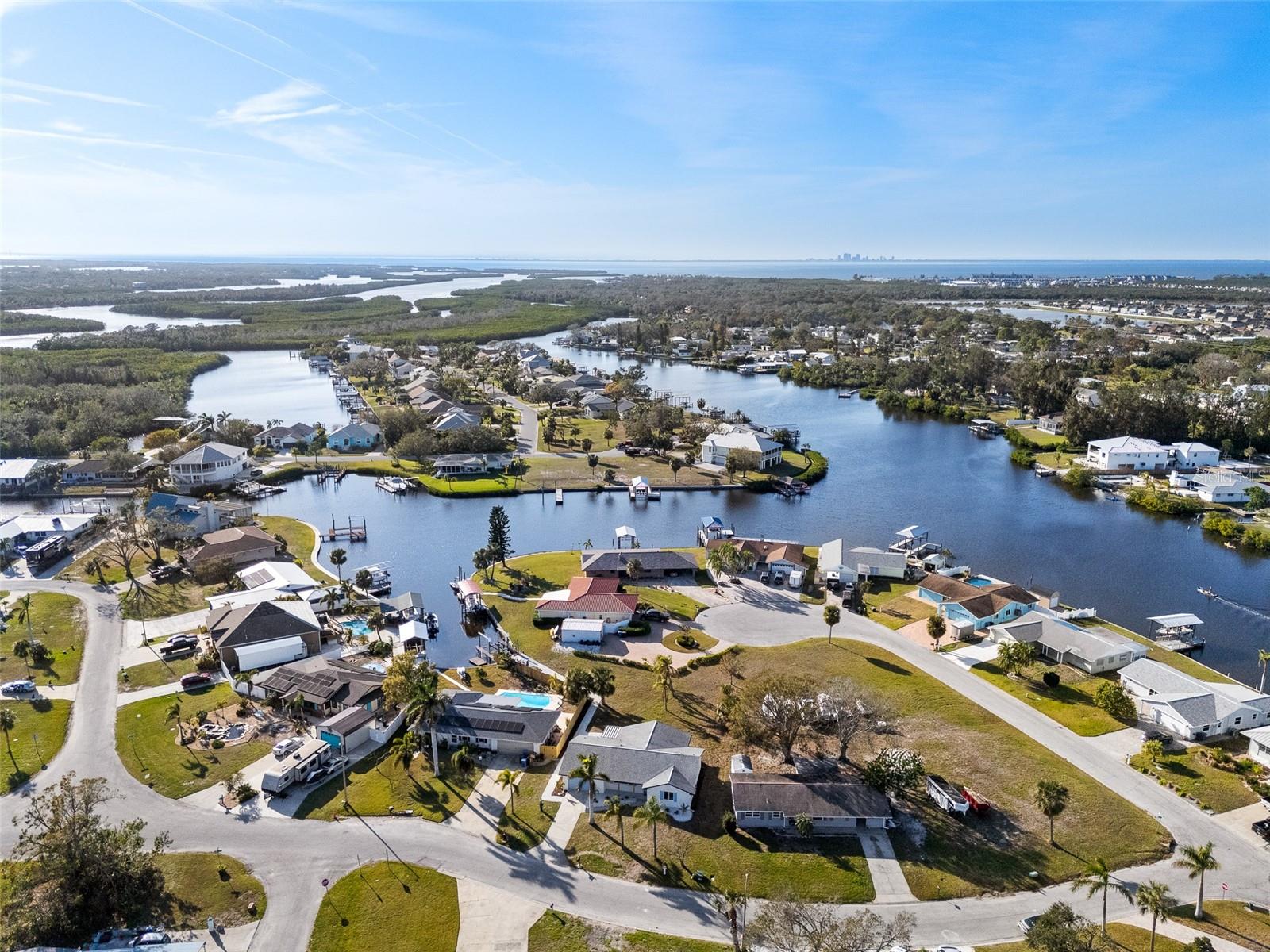 105 12TH ST SW, RUSKIN, FL, 33570