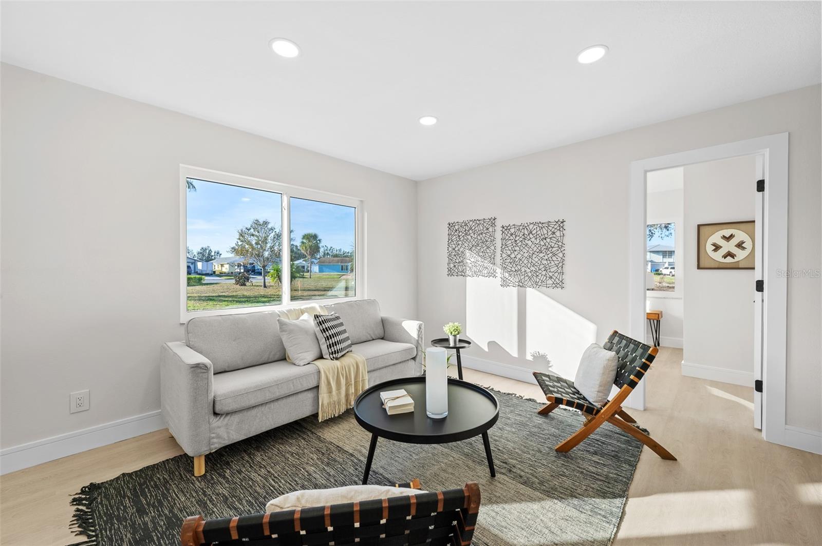 105 12TH ST SW, RUSKIN, FL, 33570