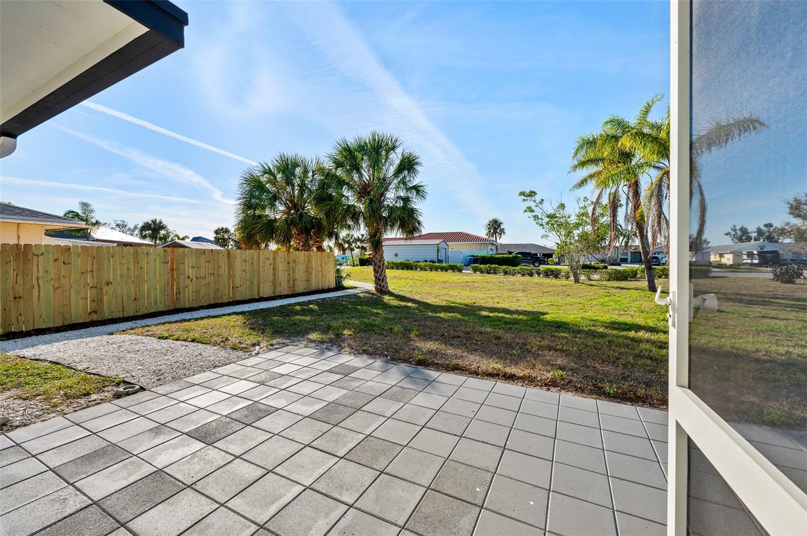 105 12TH ST SW, RUSKIN, FL, 33570