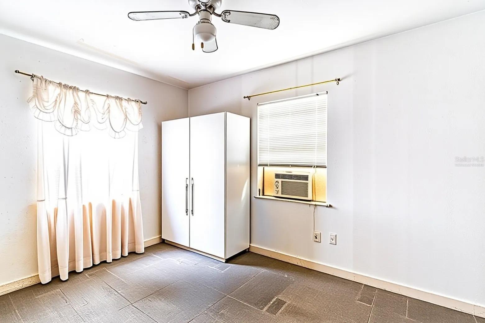 1320 HARTSELL AVE, LAKELAND, FL, 33803