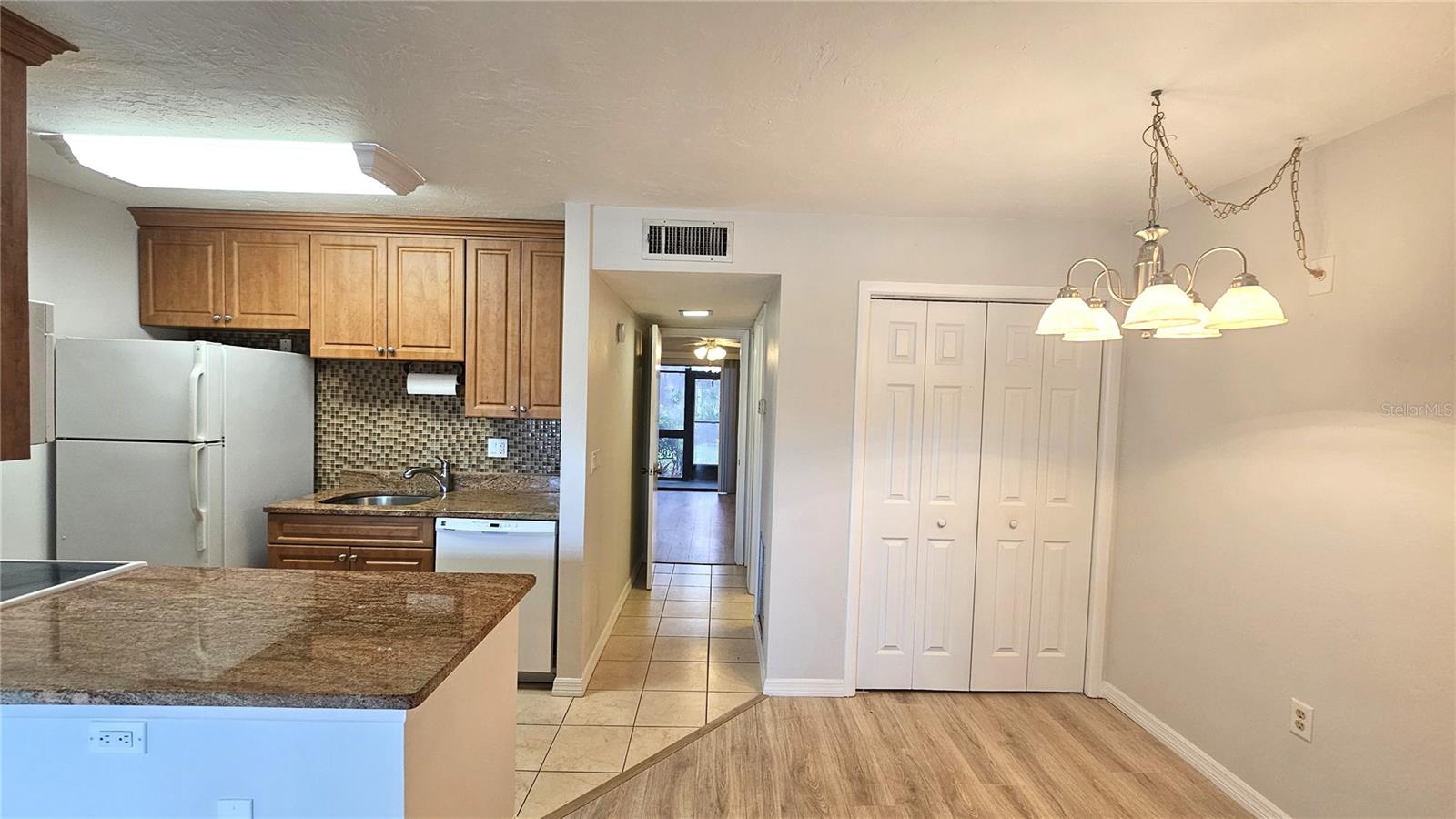 8 QUAILS RUN BLVD #3, ENGLEWOOD, FL, 34223