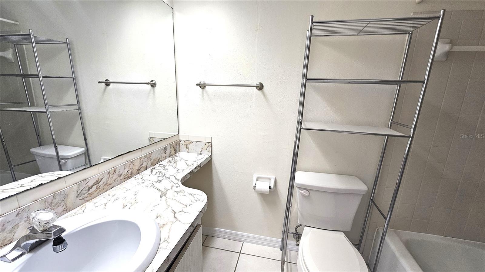 8 QUAILS RUN BLVD #3, ENGLEWOOD, FL, 34223