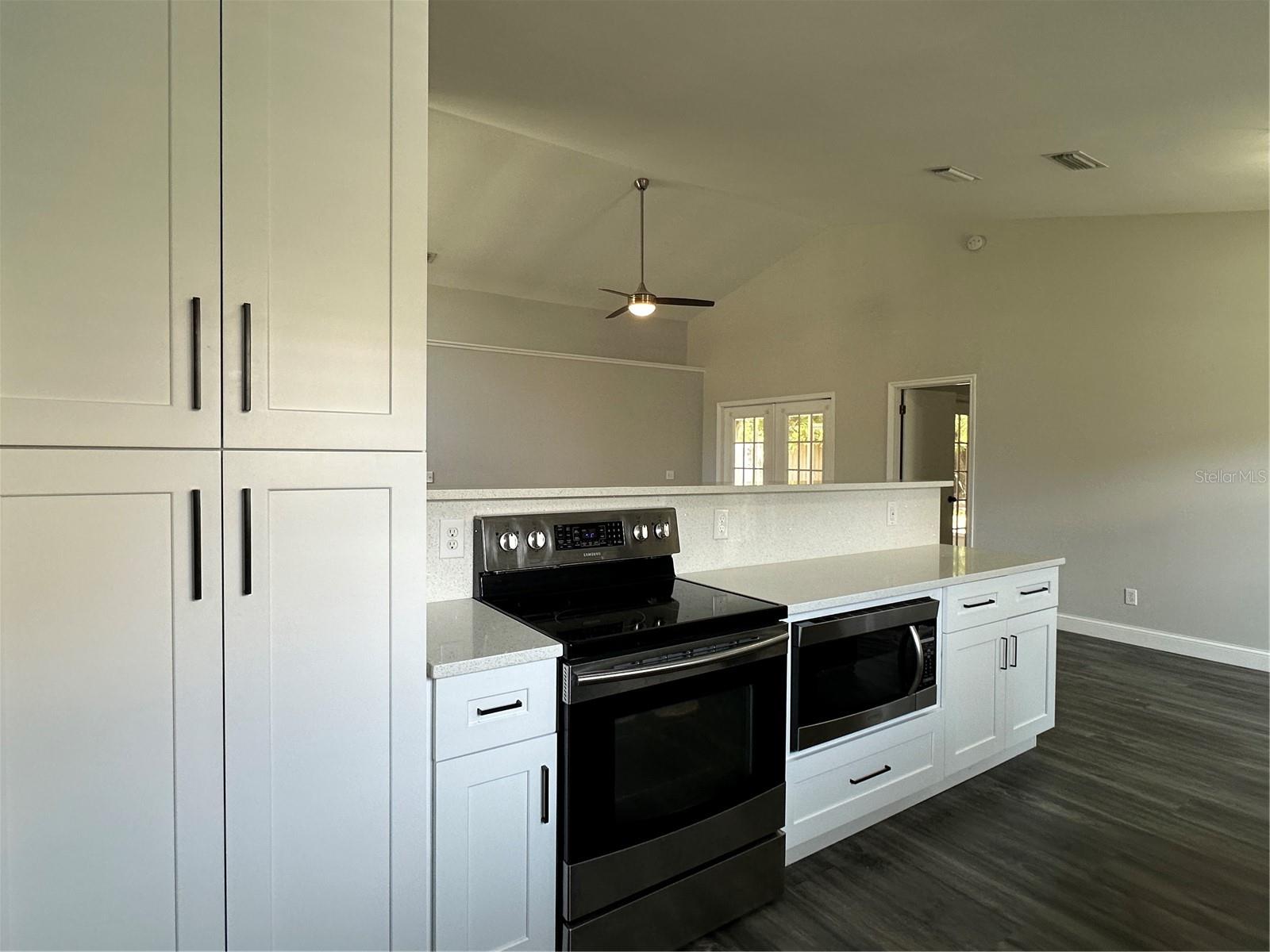 1073 COUNTRY COVE CT, OVIEDO, FL, 32766