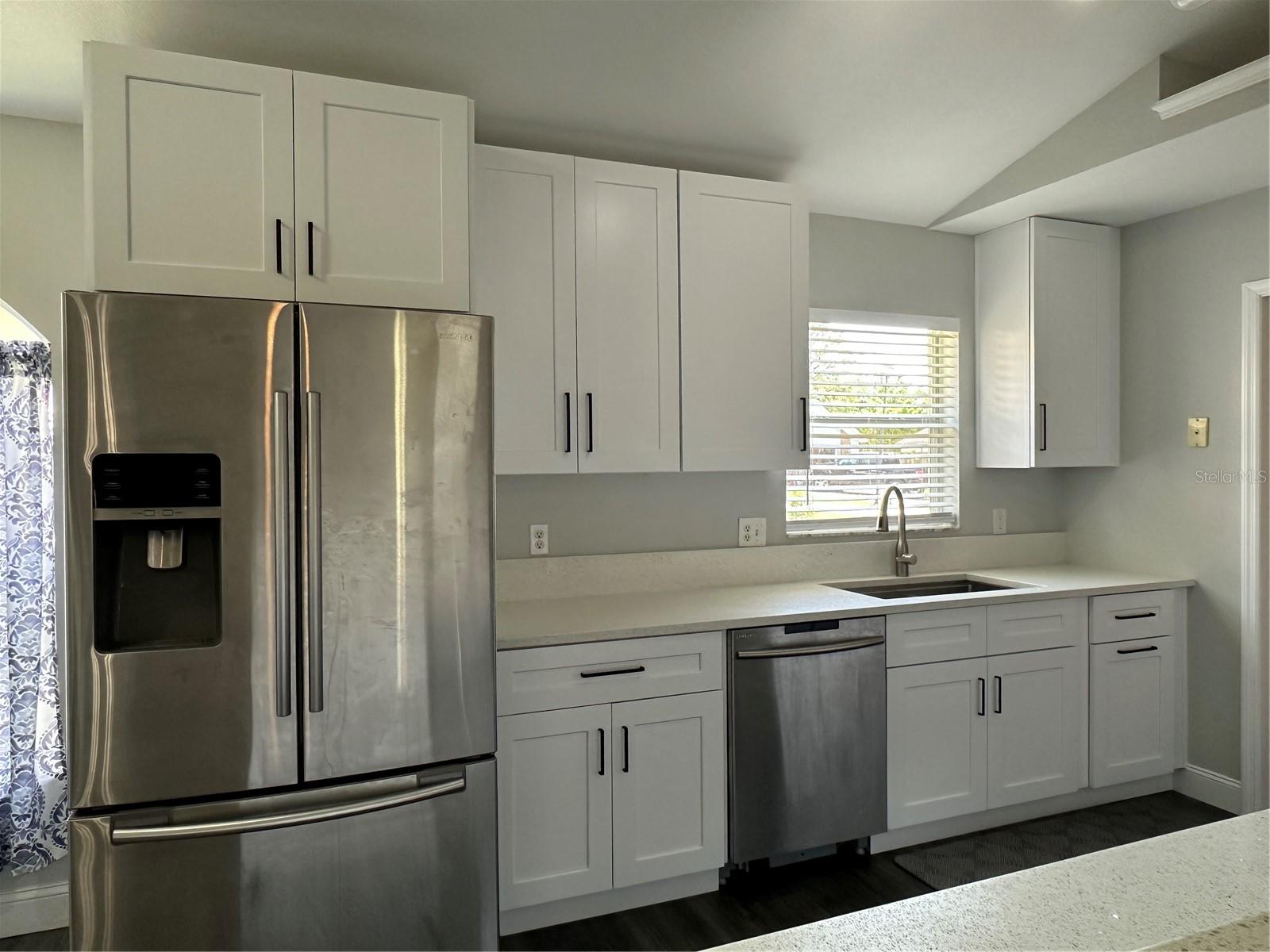 1073 COUNTRY COVE CT, OVIEDO, FL, 32766