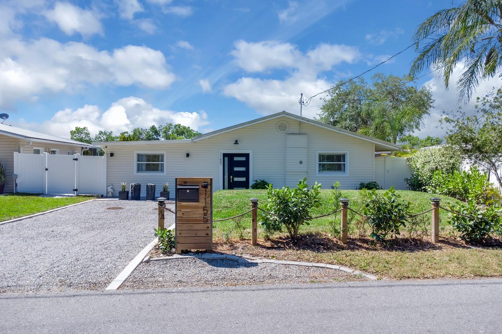 1155 LEMON BLUFF RD, OSTEEN, FL, 32764