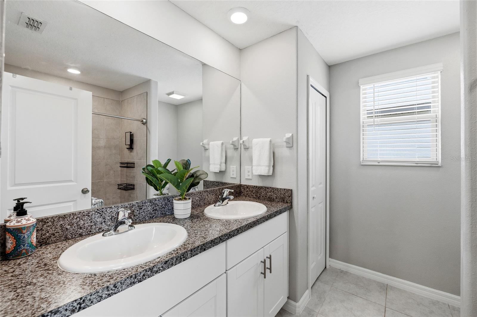 7011 SAMUEL IVY DR, TAMPA, FL, 33619